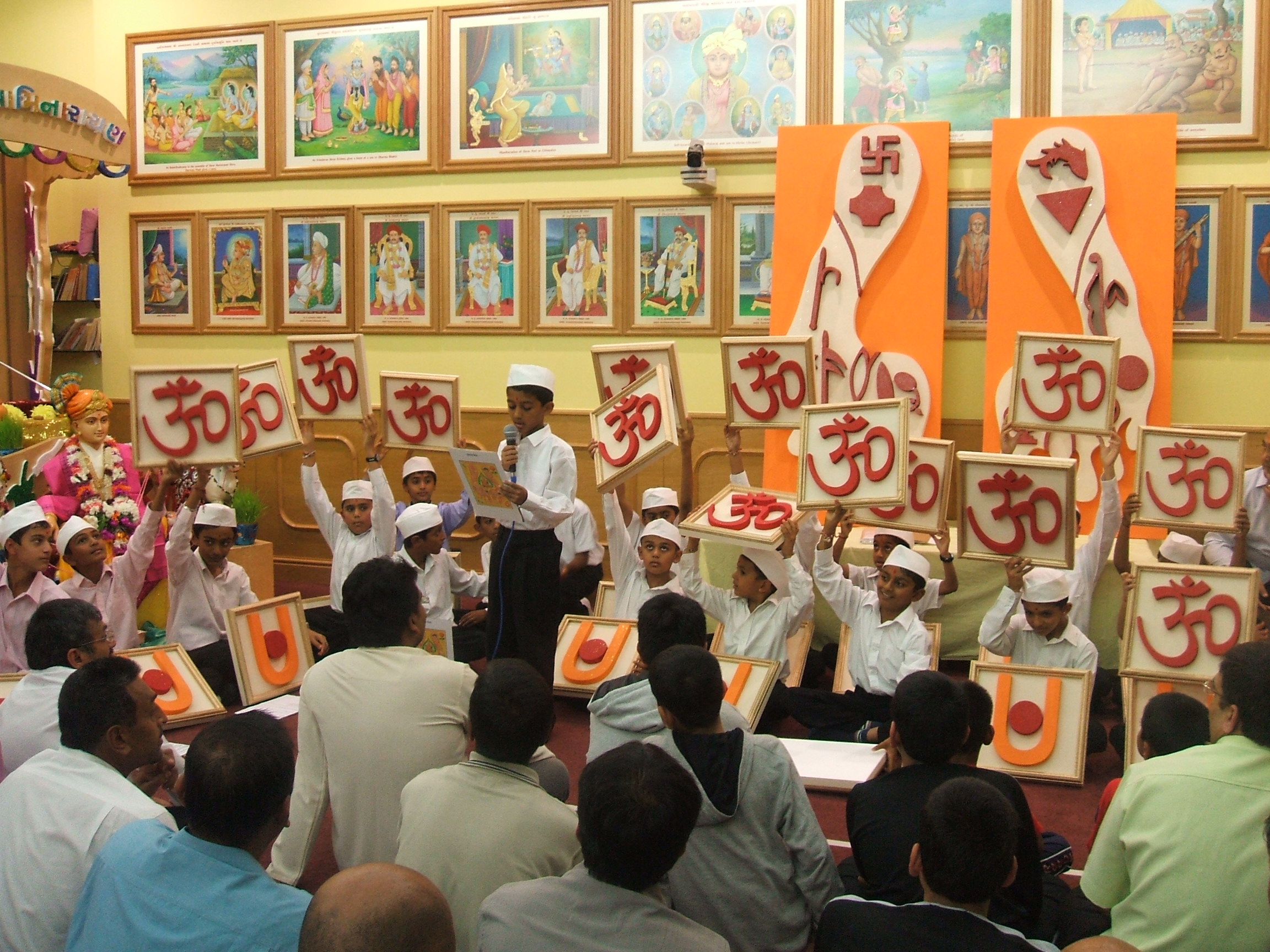 ©1987-2017 SKS Swaminarayan Temple East London