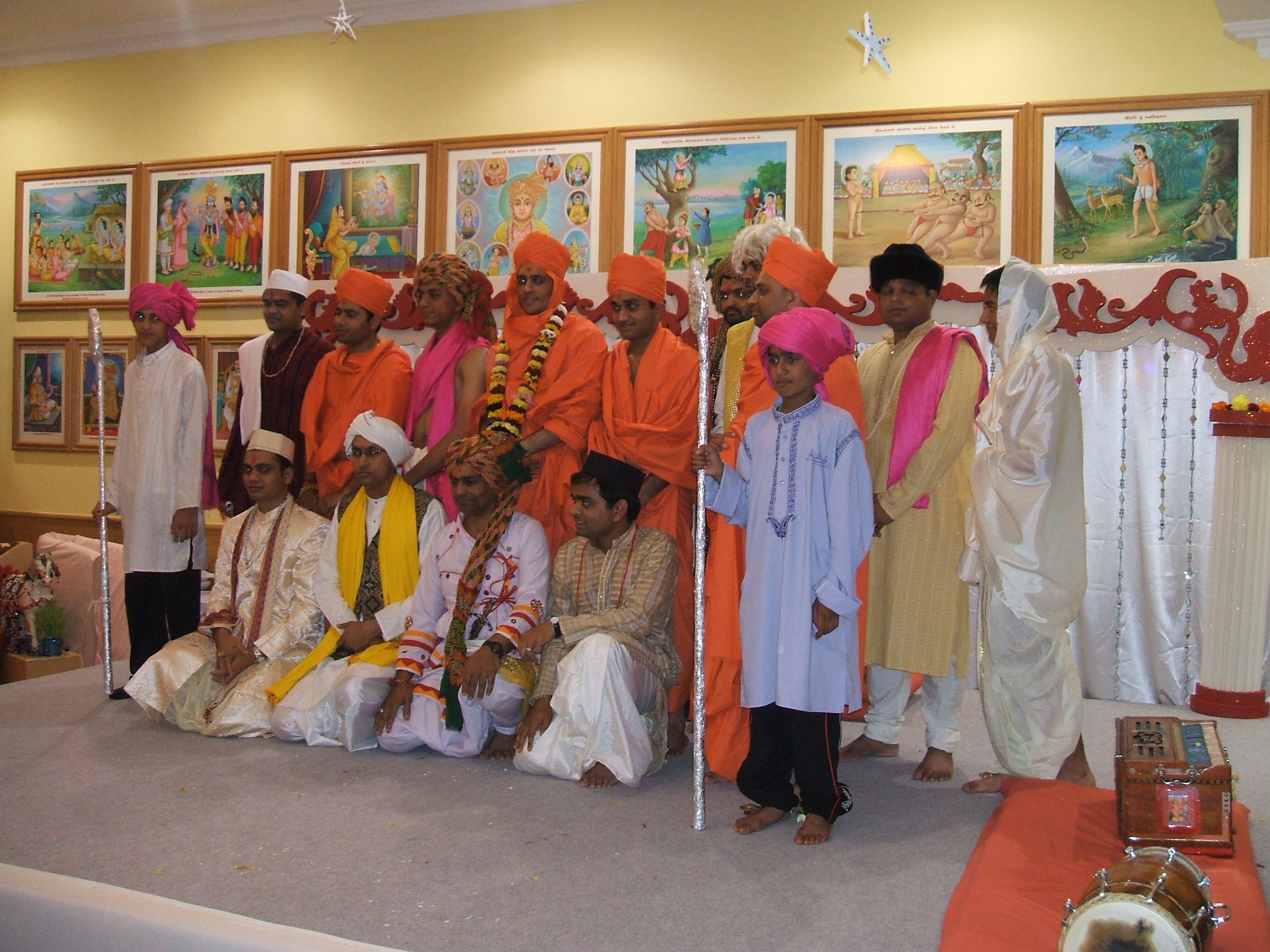©1987-2017 SKS Swaminarayan Temple East London