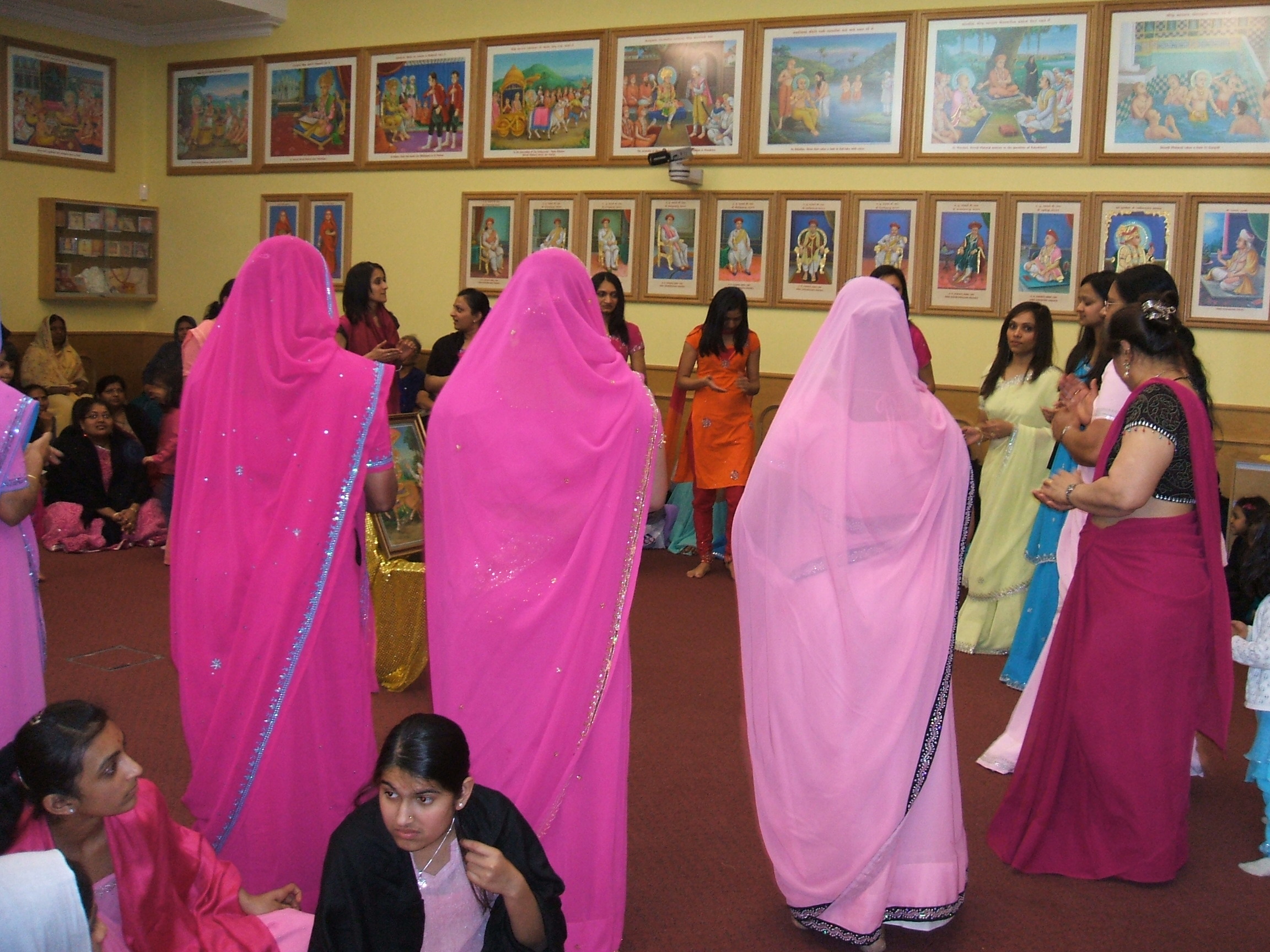 ©1987-2017 SKS Swaminarayan Temple East London