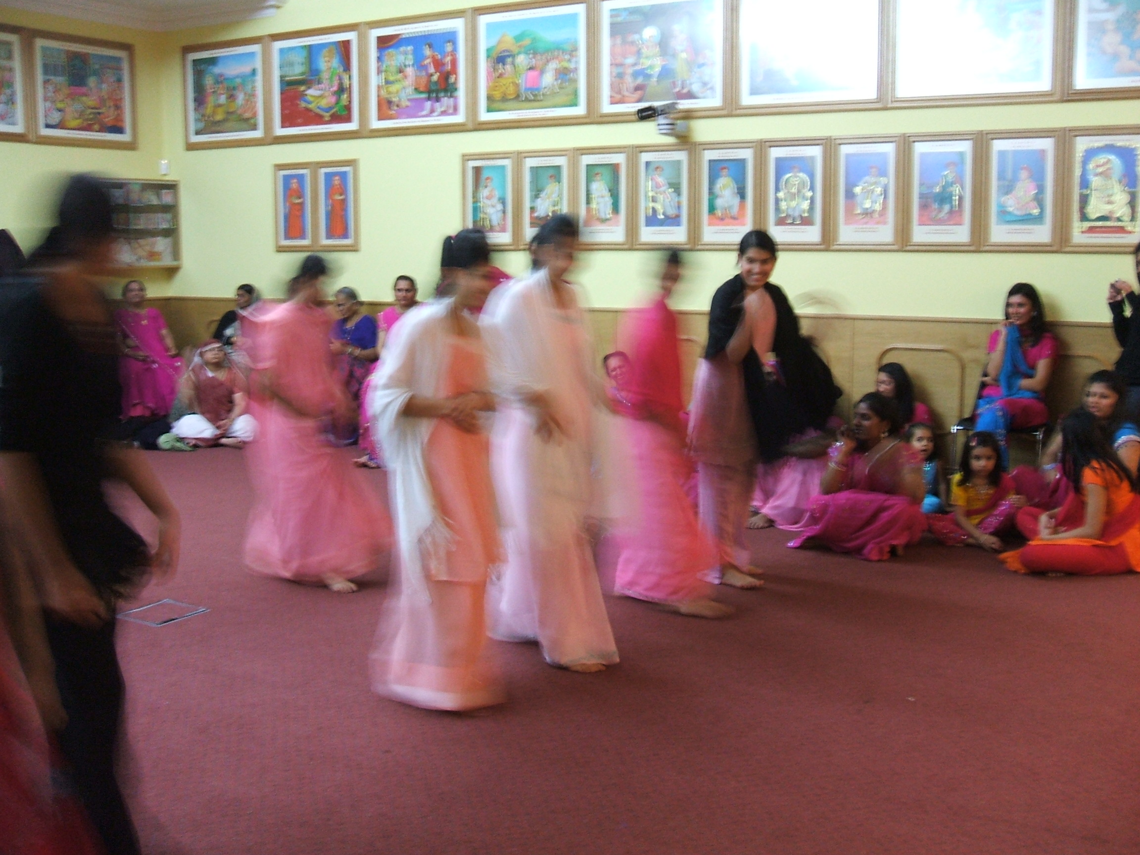 ©1987-2017 SKS Swaminarayan Temple East London