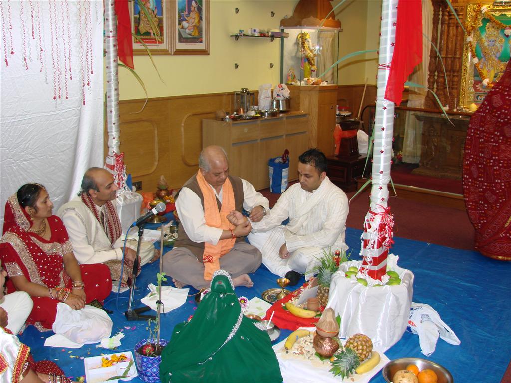 DSC02361 - ©1987-2017 SKS Swaminarayan Temple East London