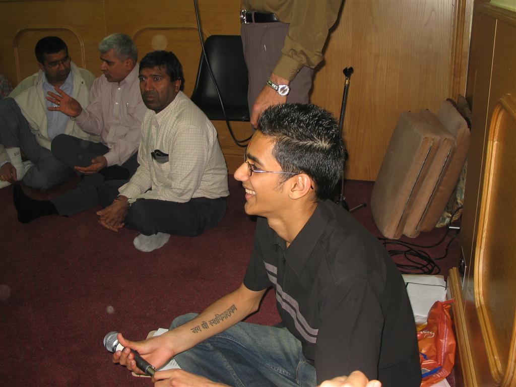©1987-2017 SKS Swaminarayan Temple East London