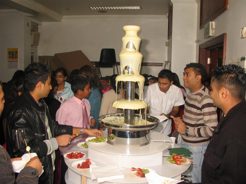 ©1987-2017 SKS Swaminarayan Temple East London