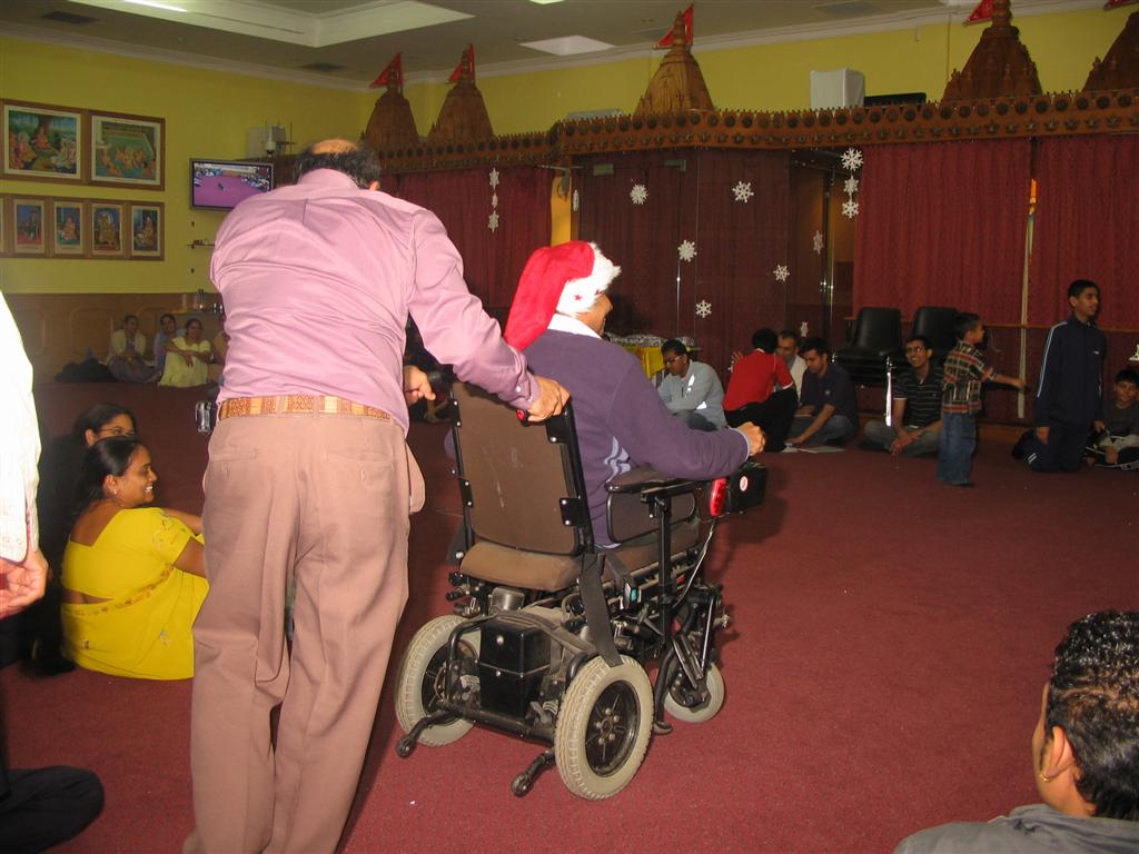 ©1987-2017 SKS Swaminarayan Temple East London