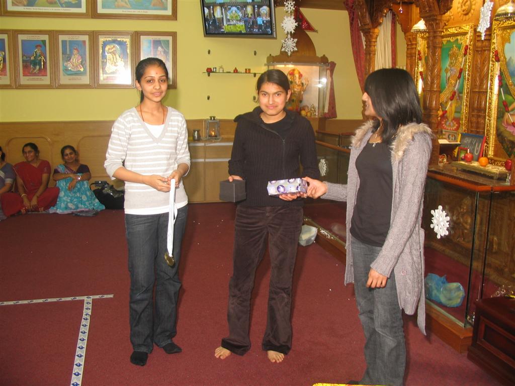 ©1987-2017 SKS Swaminarayan Temple East London