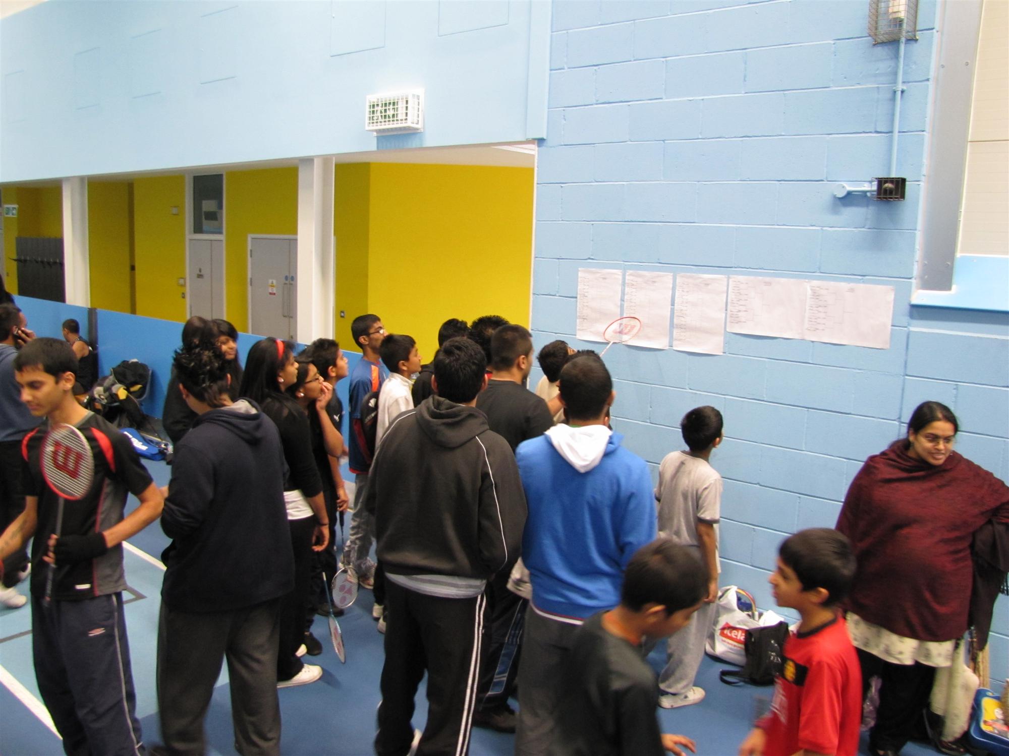 ©1987-2017 SKS Swaminarayan Temple East London