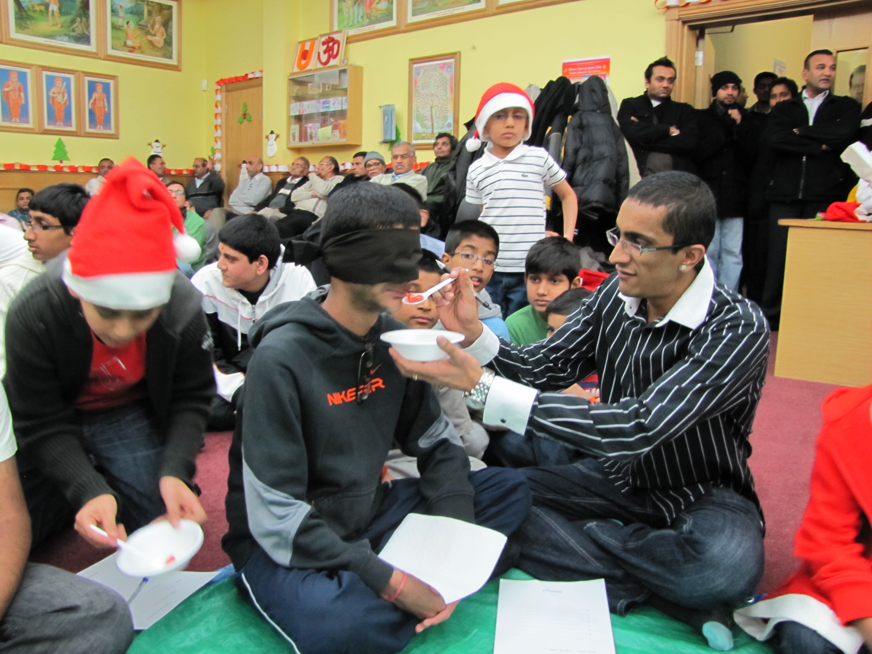 ©1987-2017 SKS Swaminarayan Temple East London