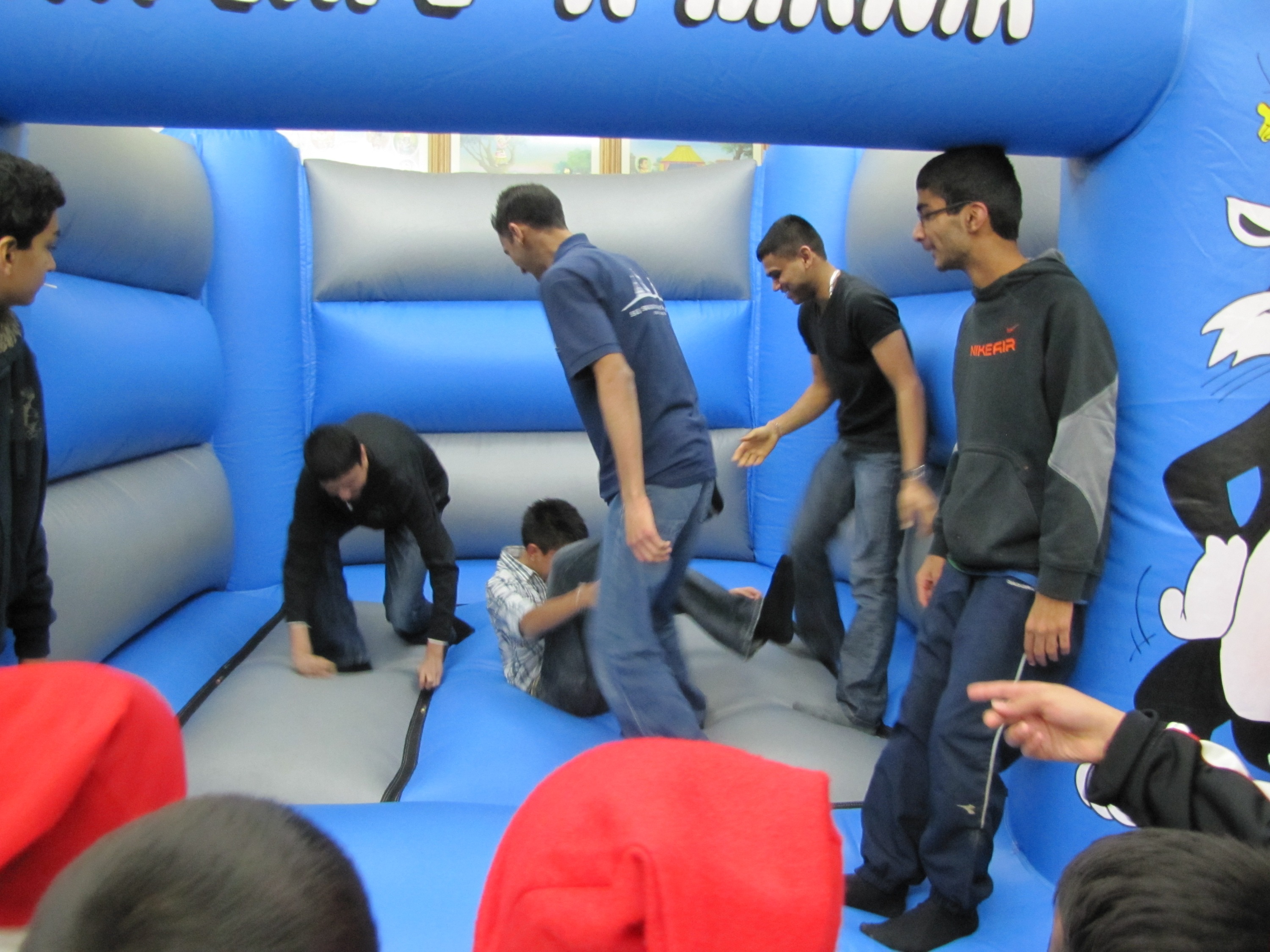 ©1987-2017 SKS Swaminarayan Temple East London