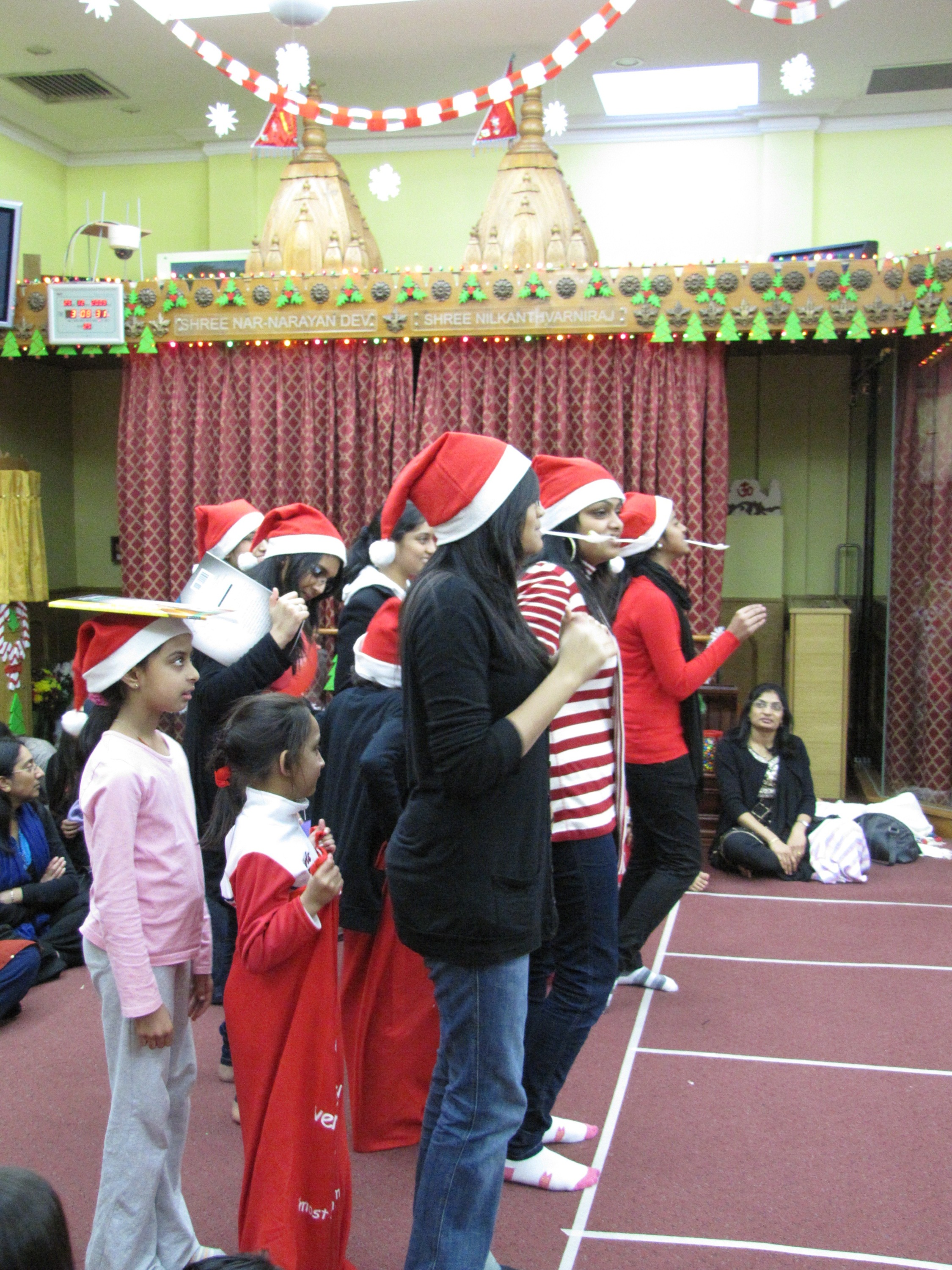 ©1987-2017 SKS Swaminarayan Temple East London