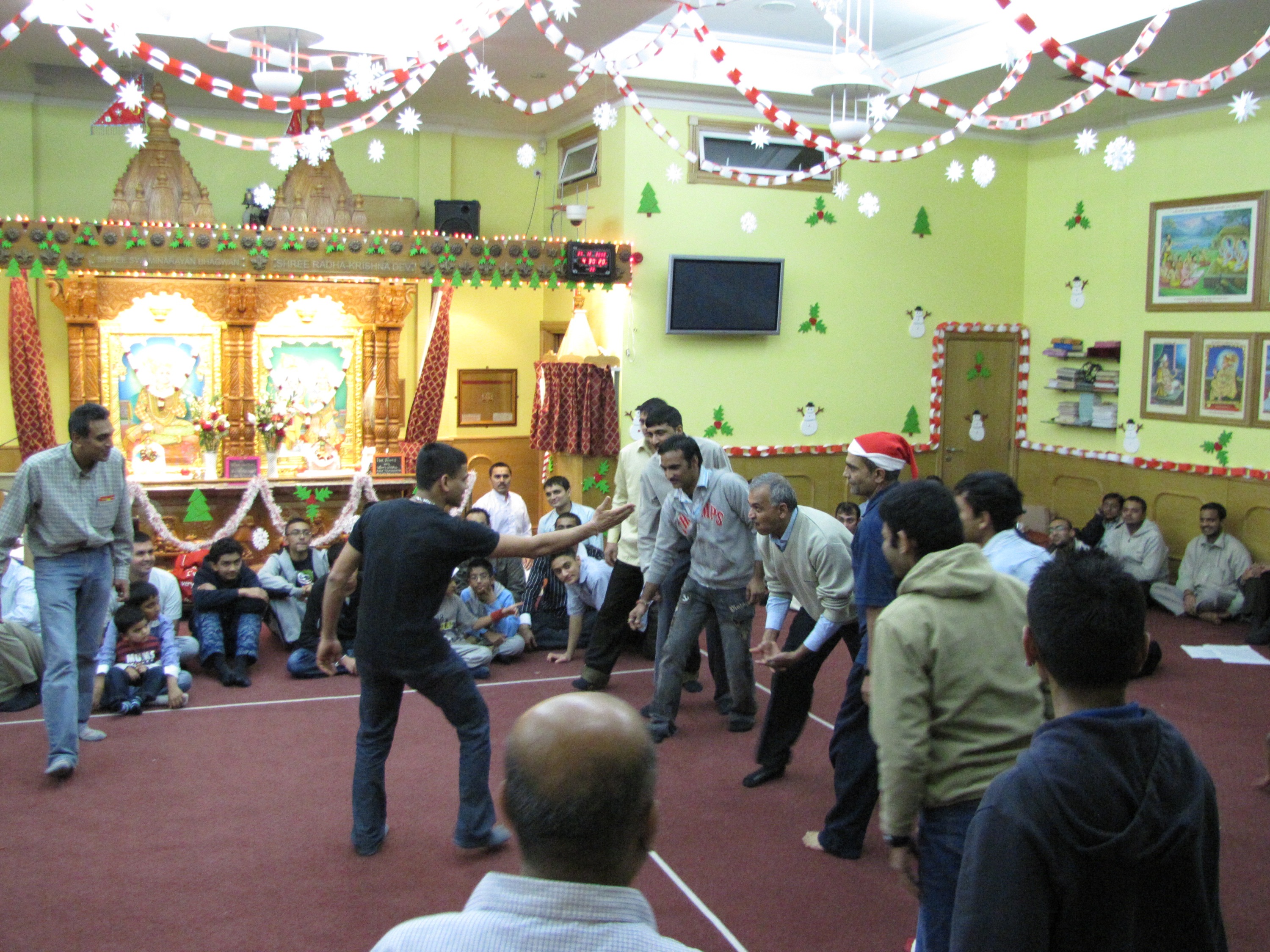 ©1987-2017 SKS Swaminarayan Temple East London