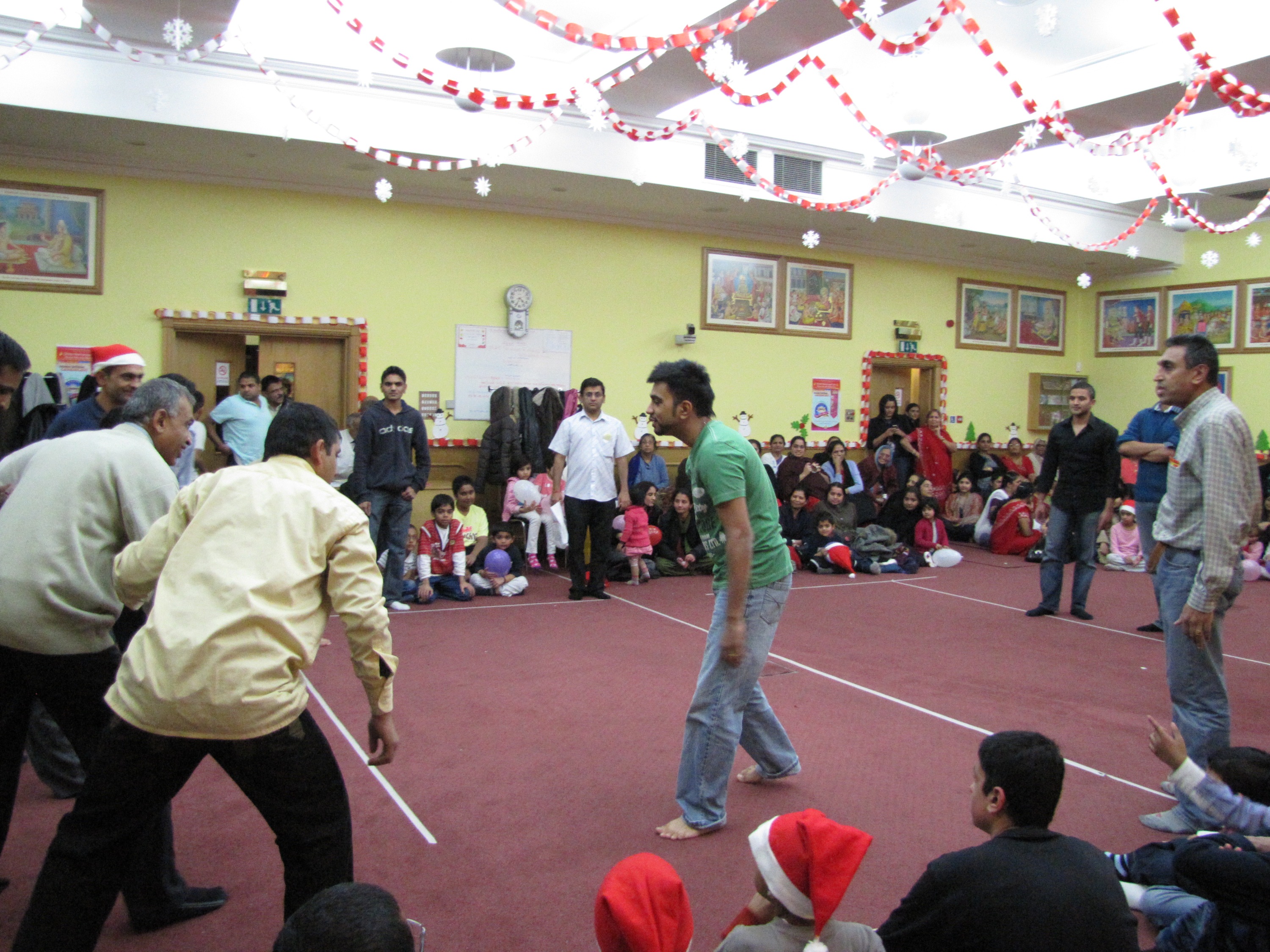 ©1987-2017 SKS Swaminarayan Temple East London