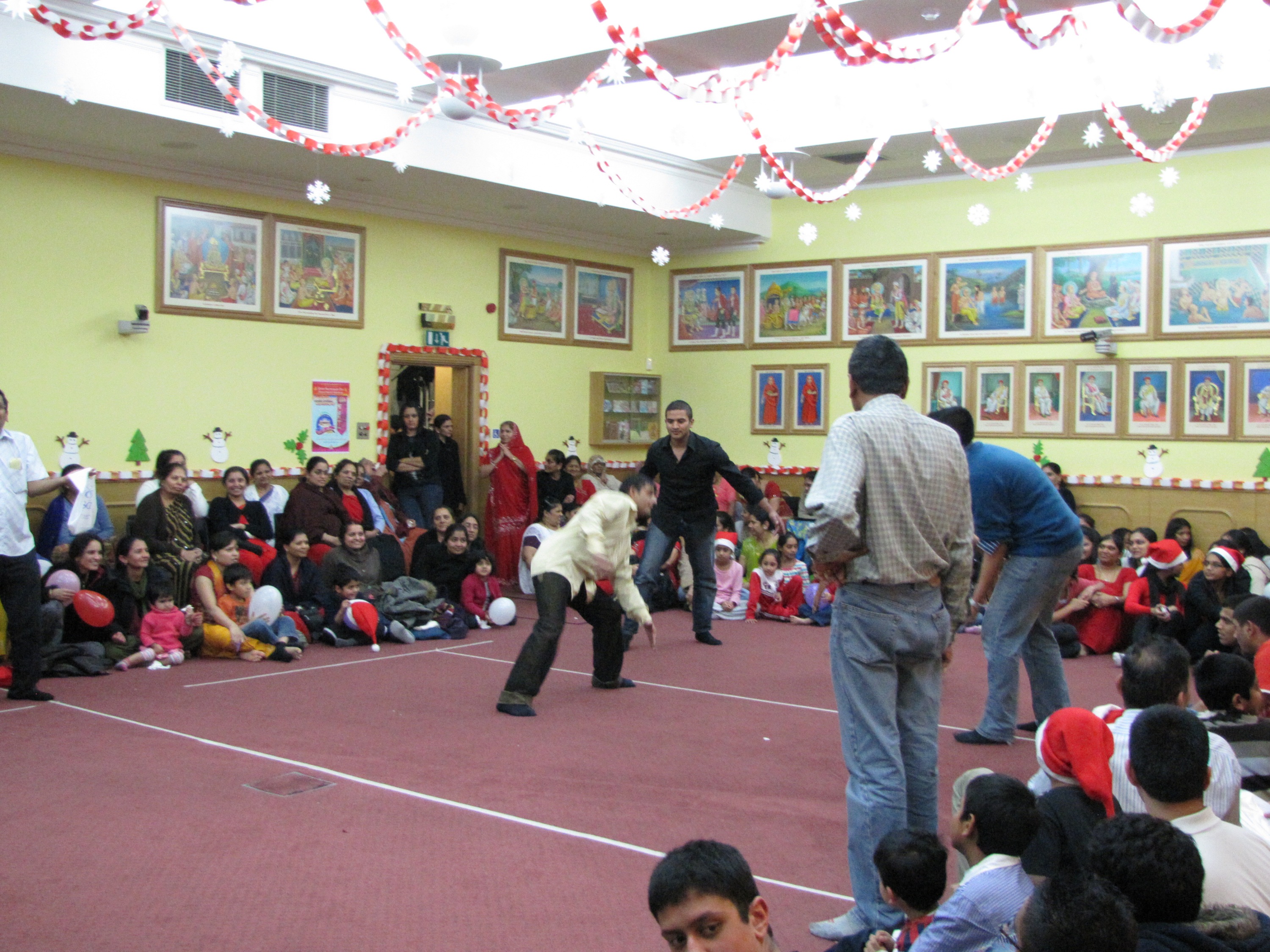©1987-2017 SKS Swaminarayan Temple East London