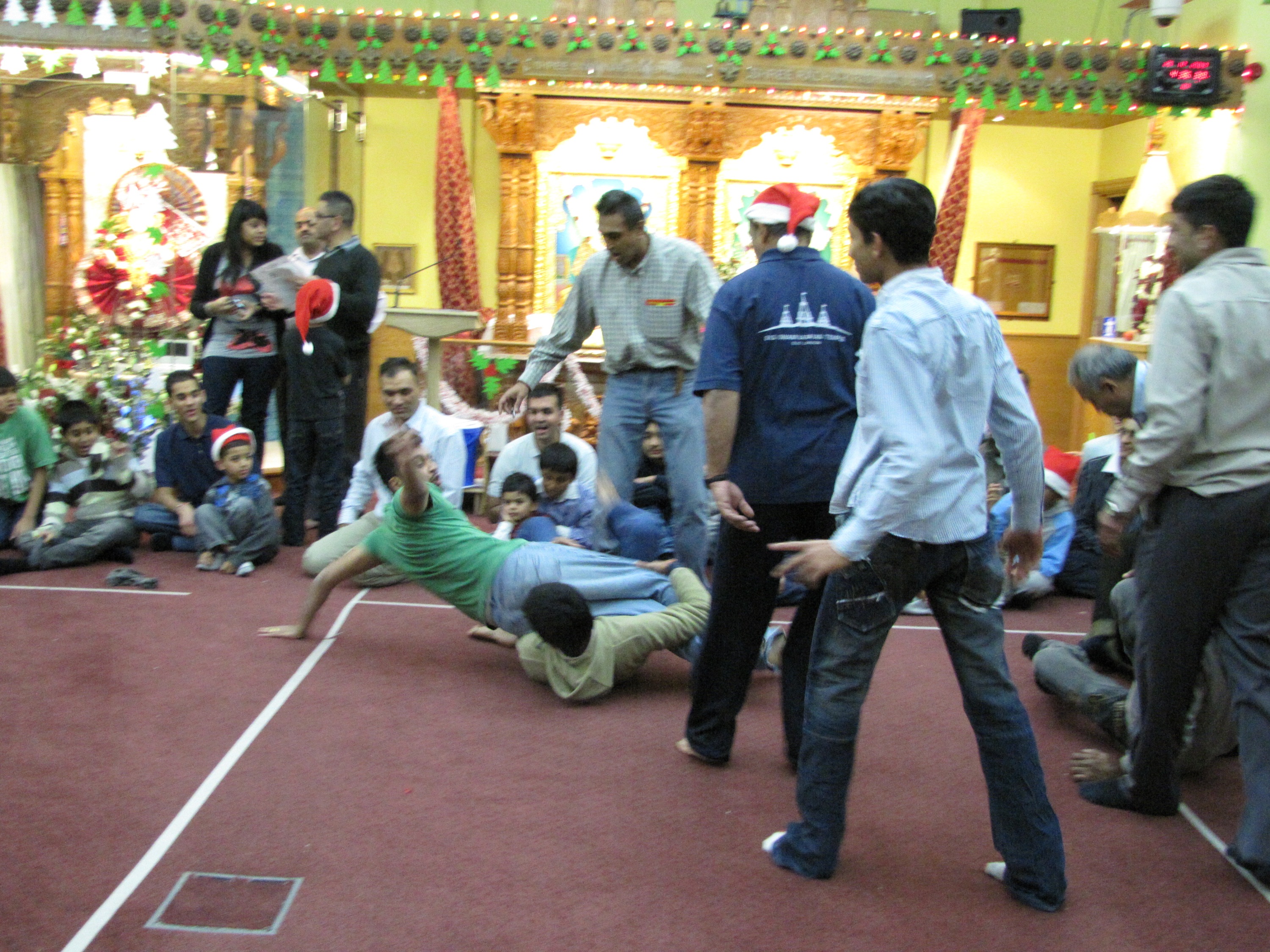 ©1987-2017 SKS Swaminarayan Temple East London
