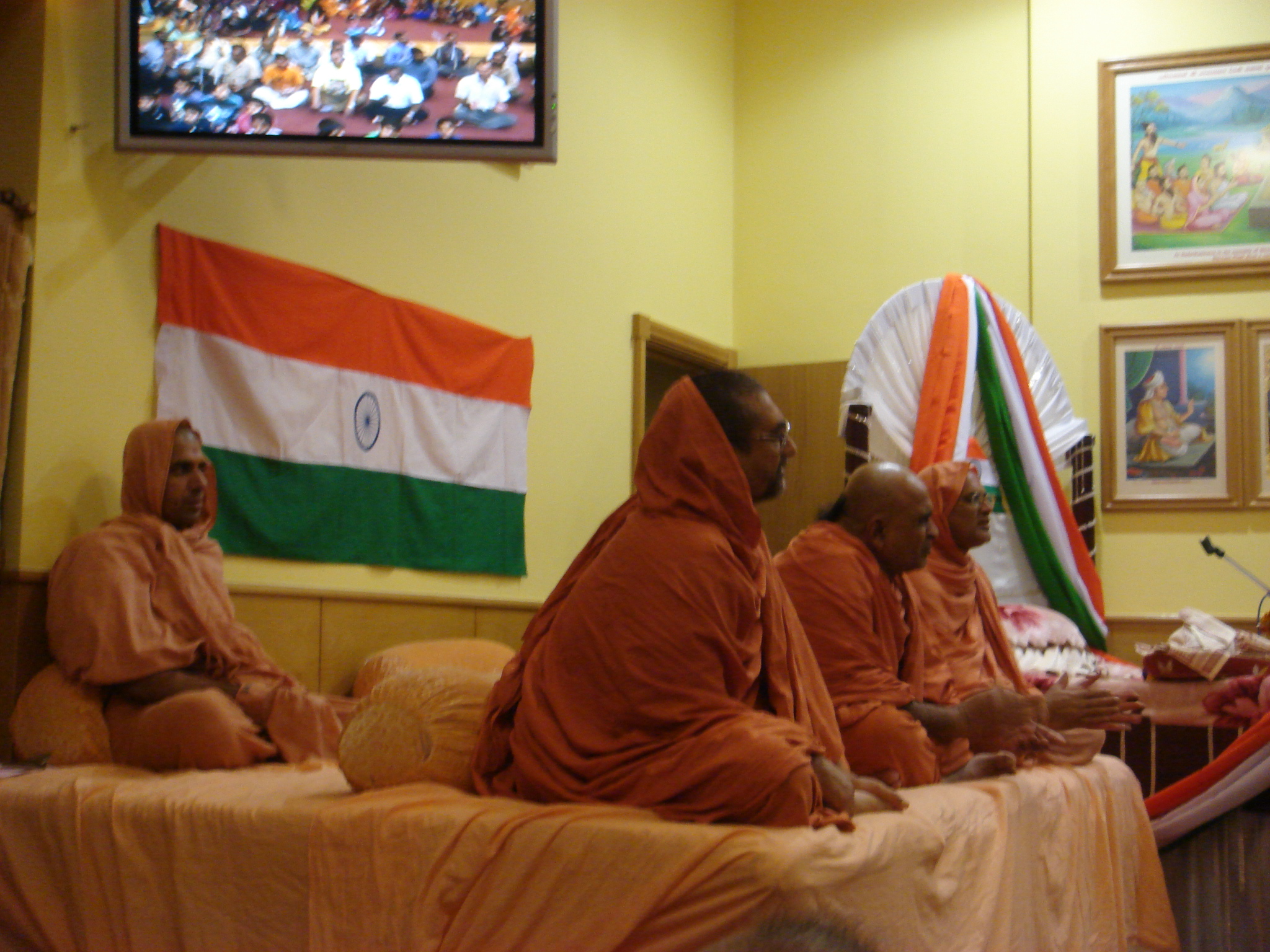 ©1987-2017 SKS Swaminarayan Temple East London
