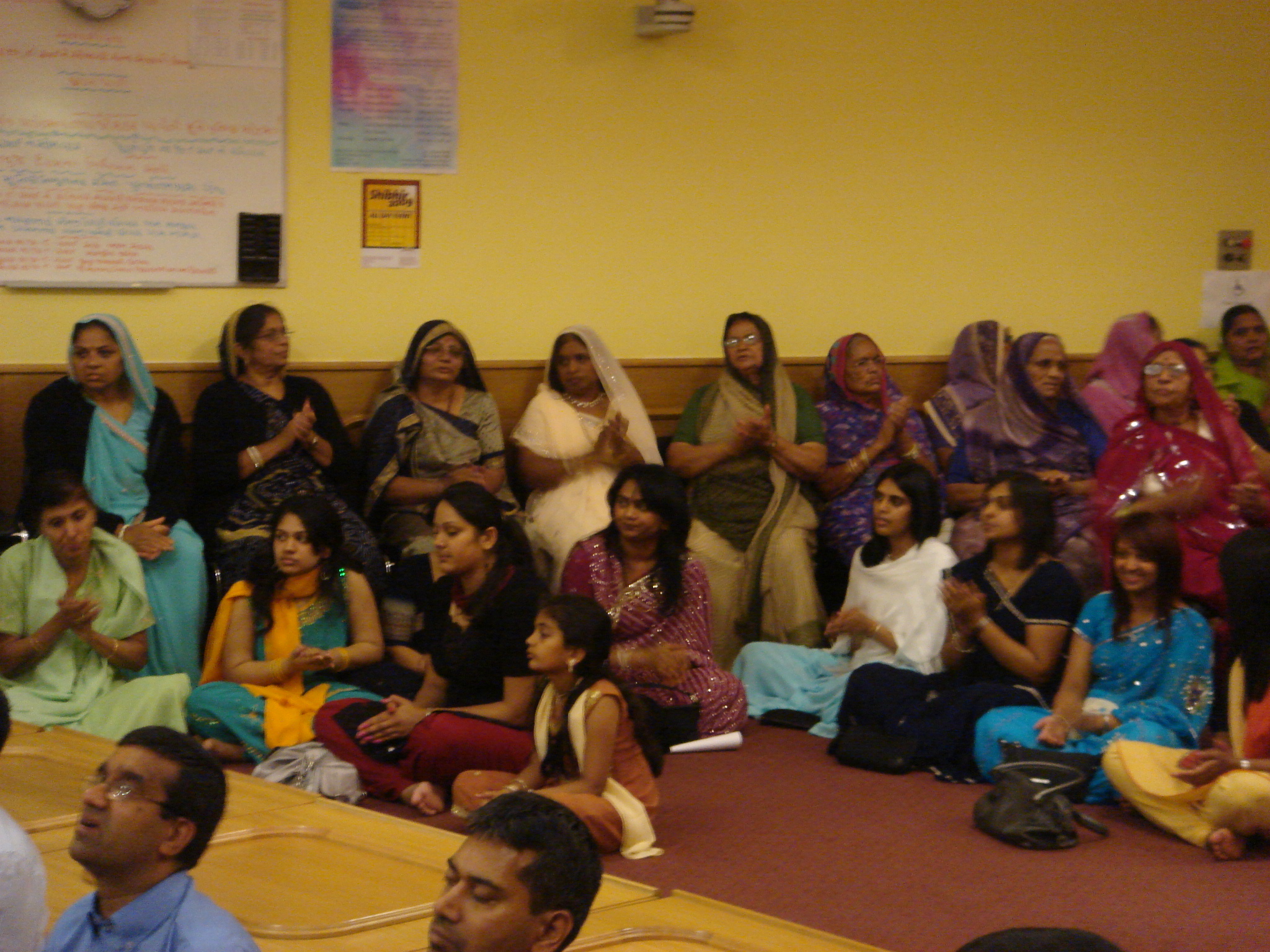 ©1987-2017 SKS Swaminarayan Temple East London