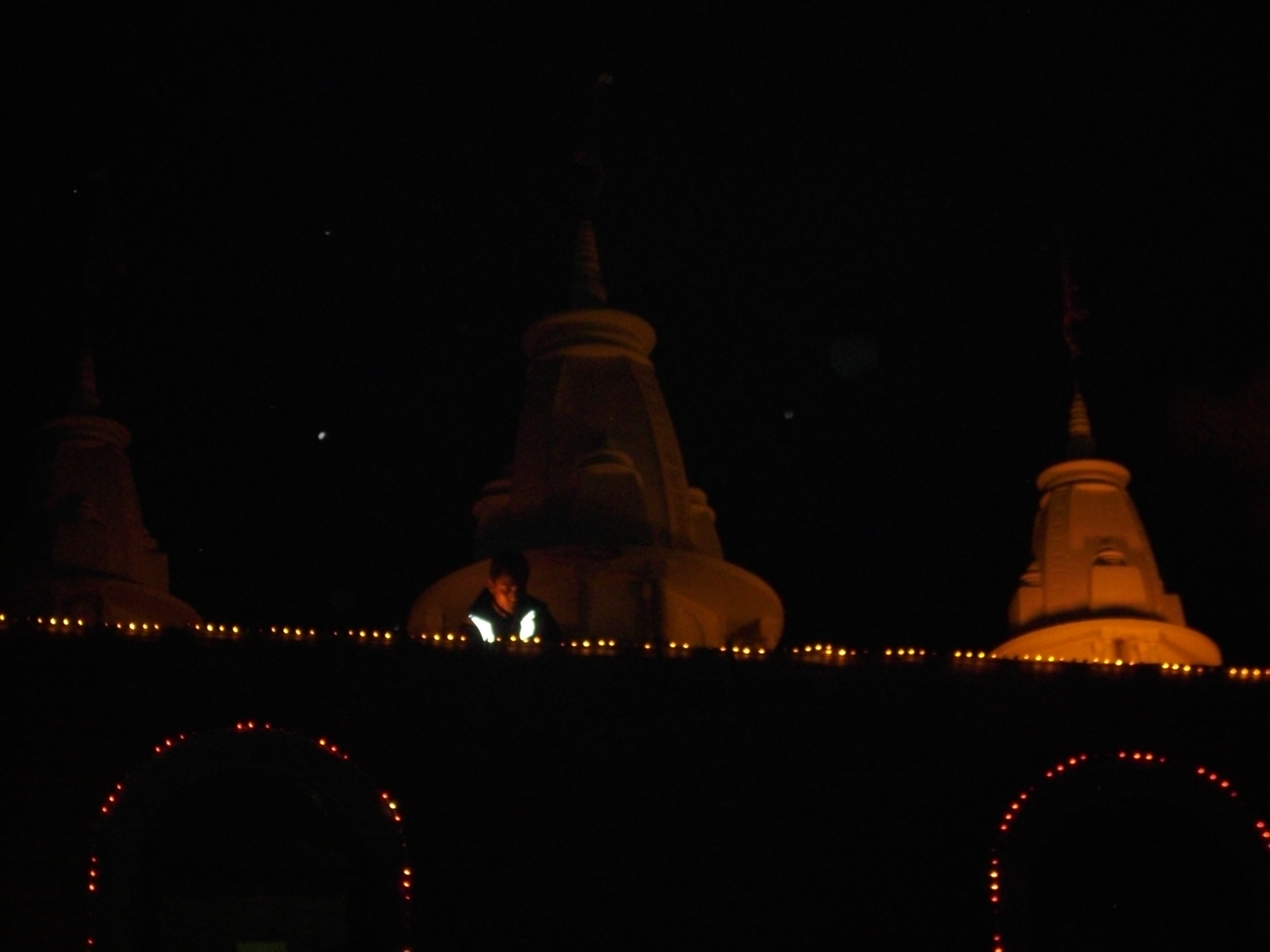 DSCI0040 - ©1987-2017 SKS Swaminarayan Temple East London