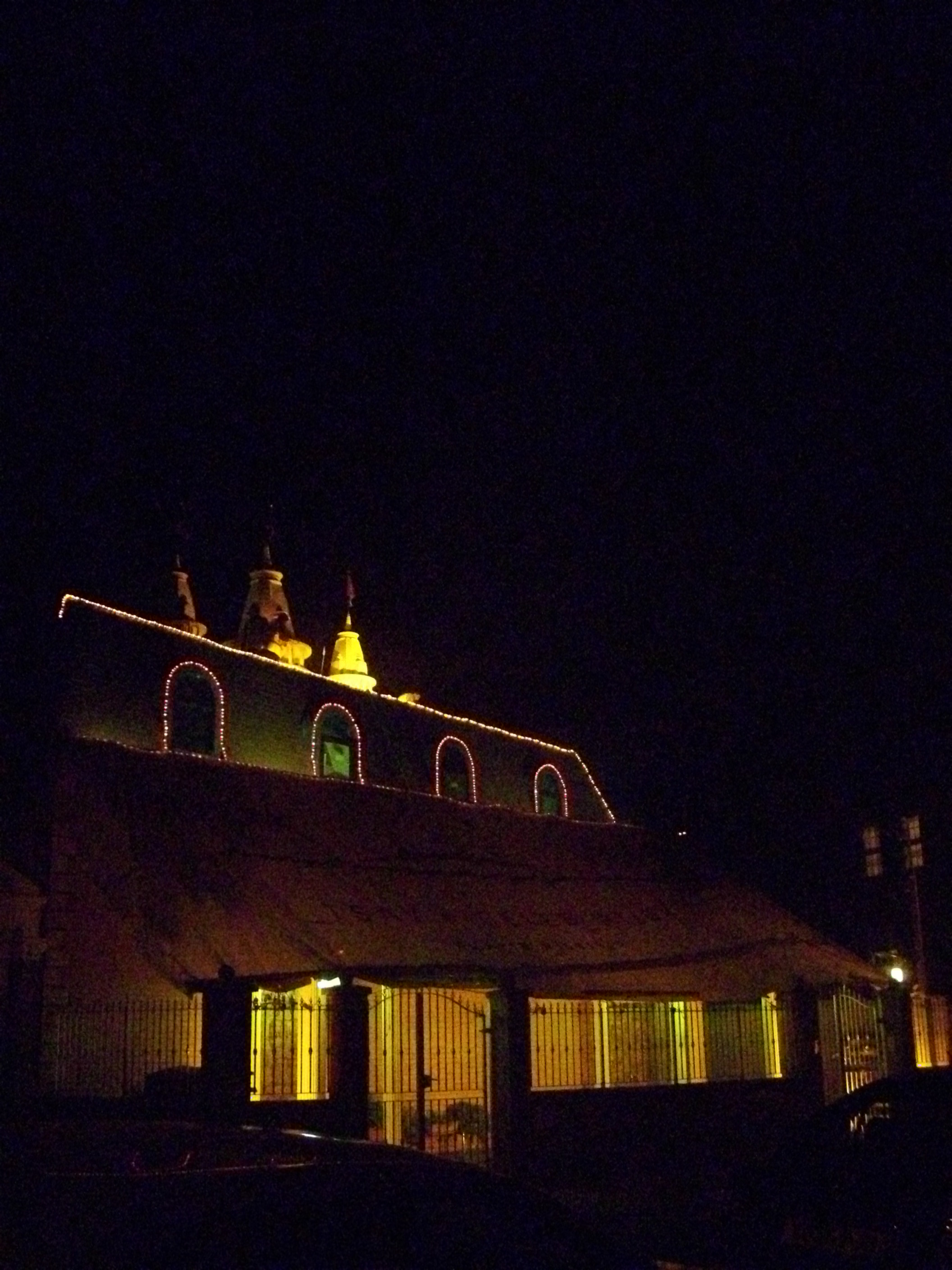 DSCI0051 - ©1987-2017 SKS Swaminarayan Temple East London