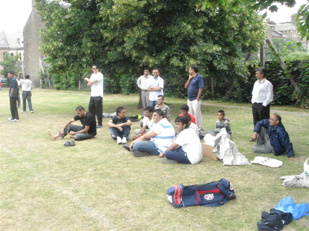 ©1987-2017 SKS Swaminarayan Temple East London