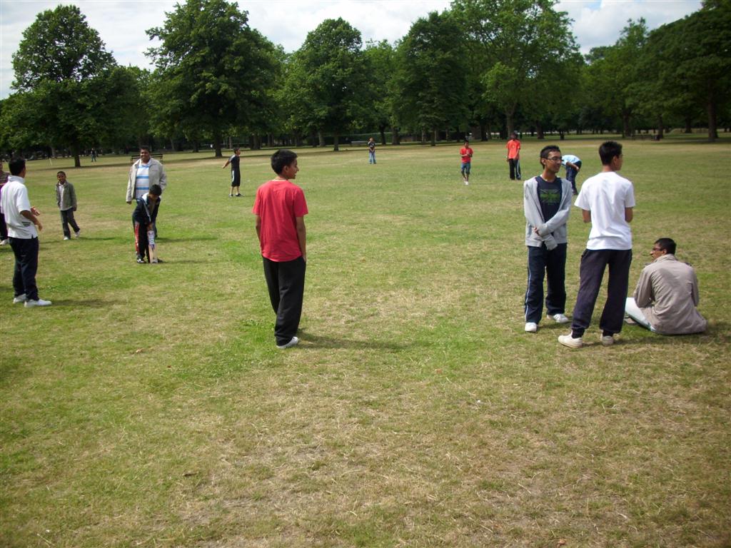 ©1987-2017 SKS Swaminarayan Temple East London