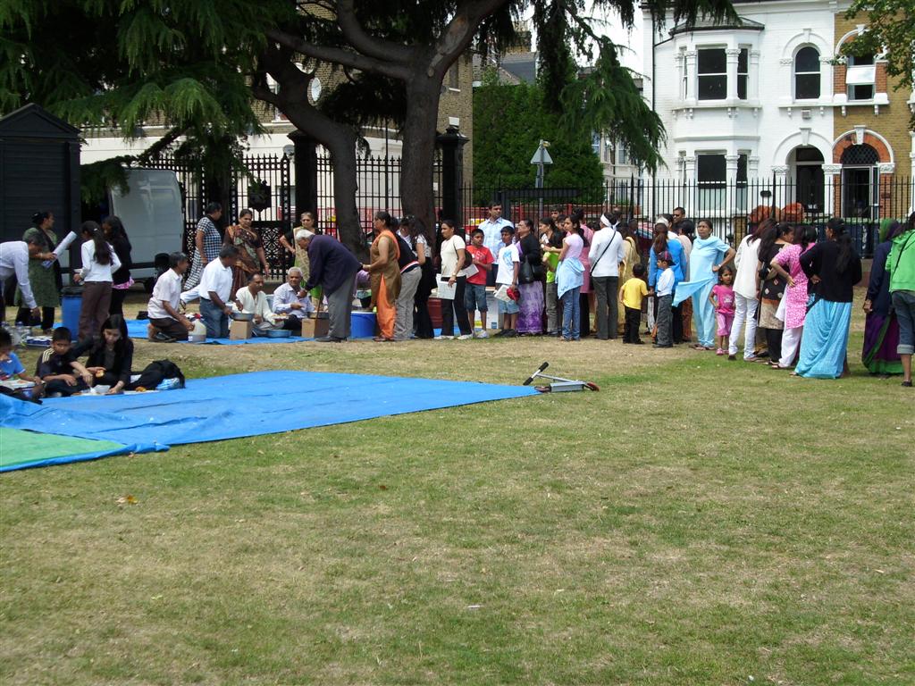 ©1987-2017 SKS Swaminarayan Temple East London