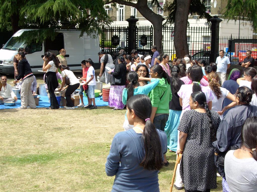 ©1987-2017 SKS Swaminarayan Temple East London