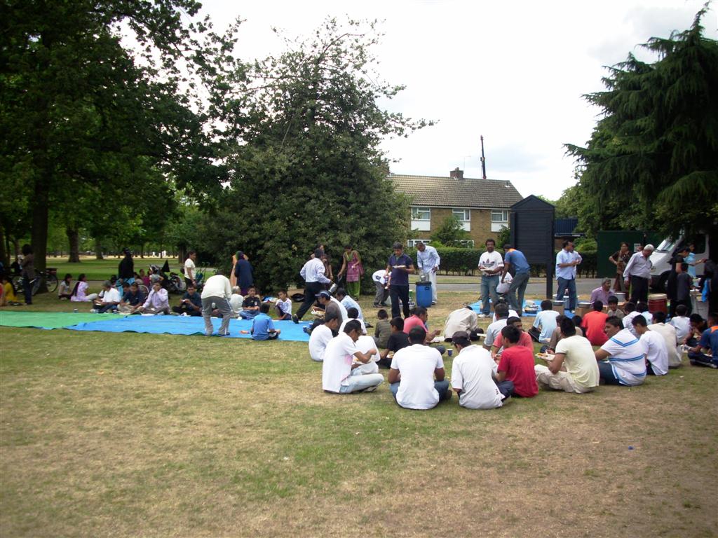 ©1987-2017 SKS Swaminarayan Temple East London