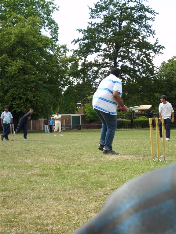 ©1987-2017 SKS Swaminarayan Temple East London