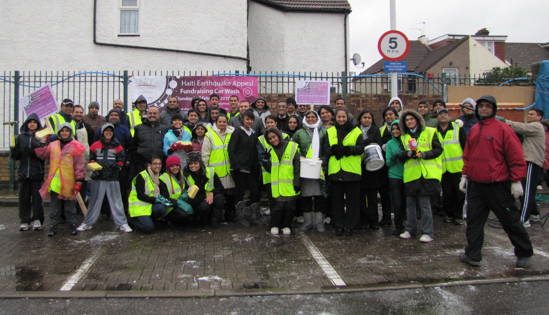 001 - ©1987-2017 SKS Swaminarayan Temple East London