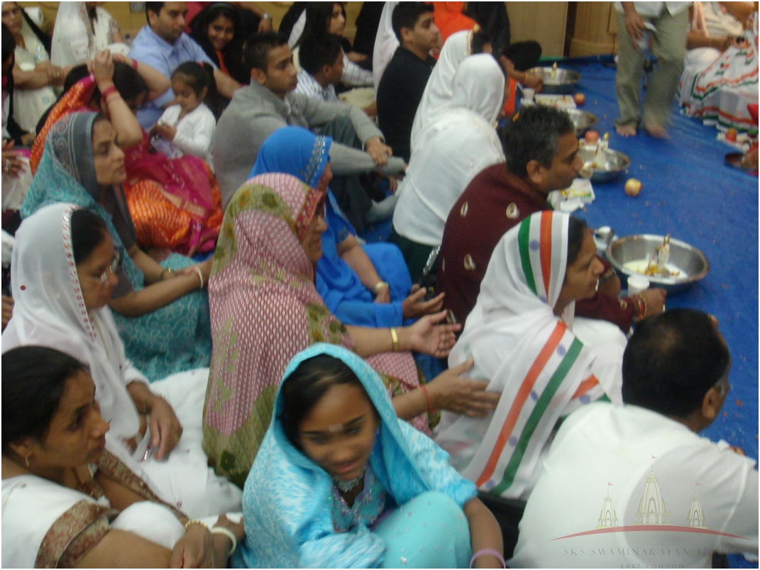 ©1987-2017 SKS Swaminarayan Temple East London