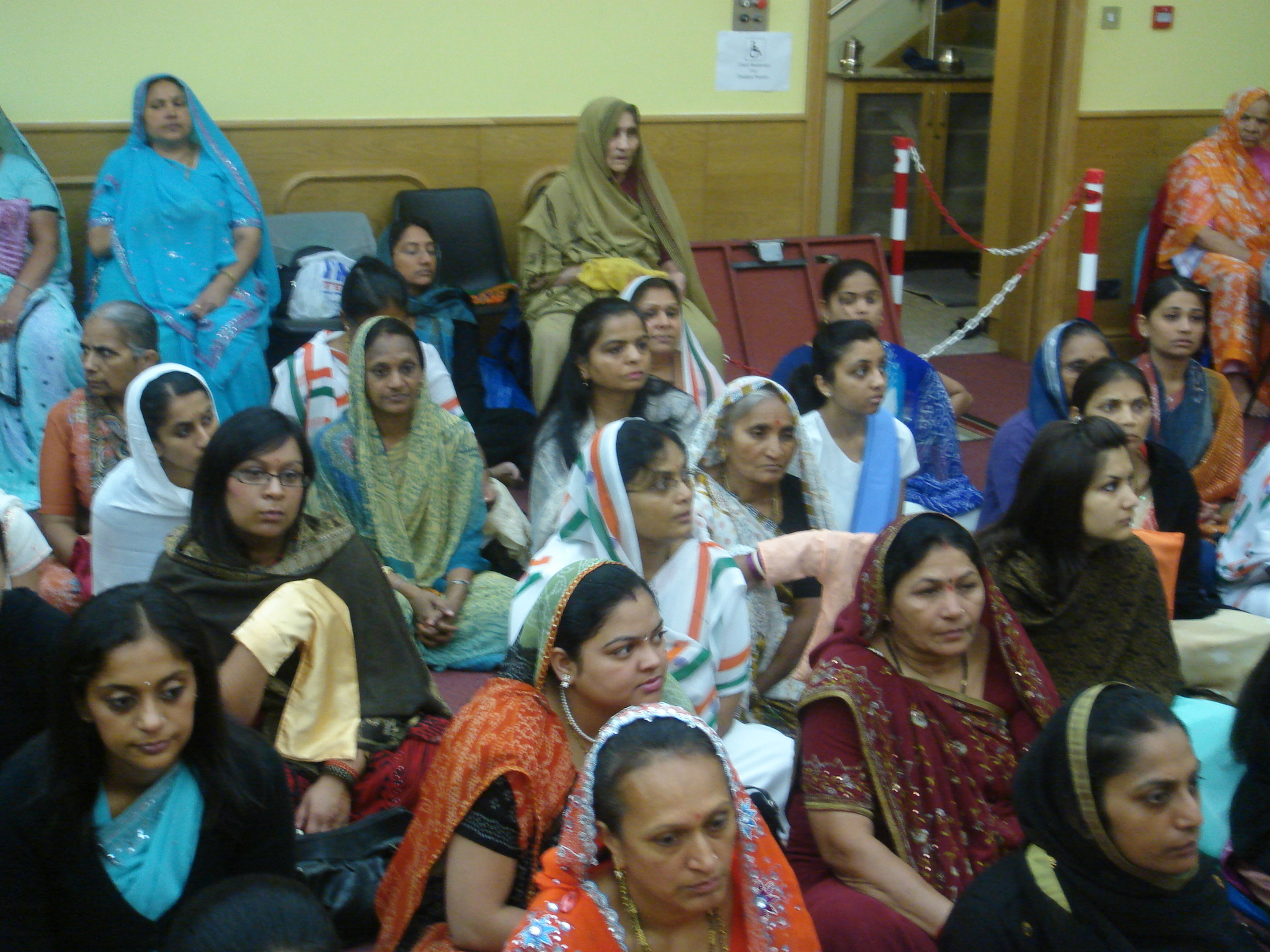 ©1987-2017 SKS Swaminarayan Temple East London