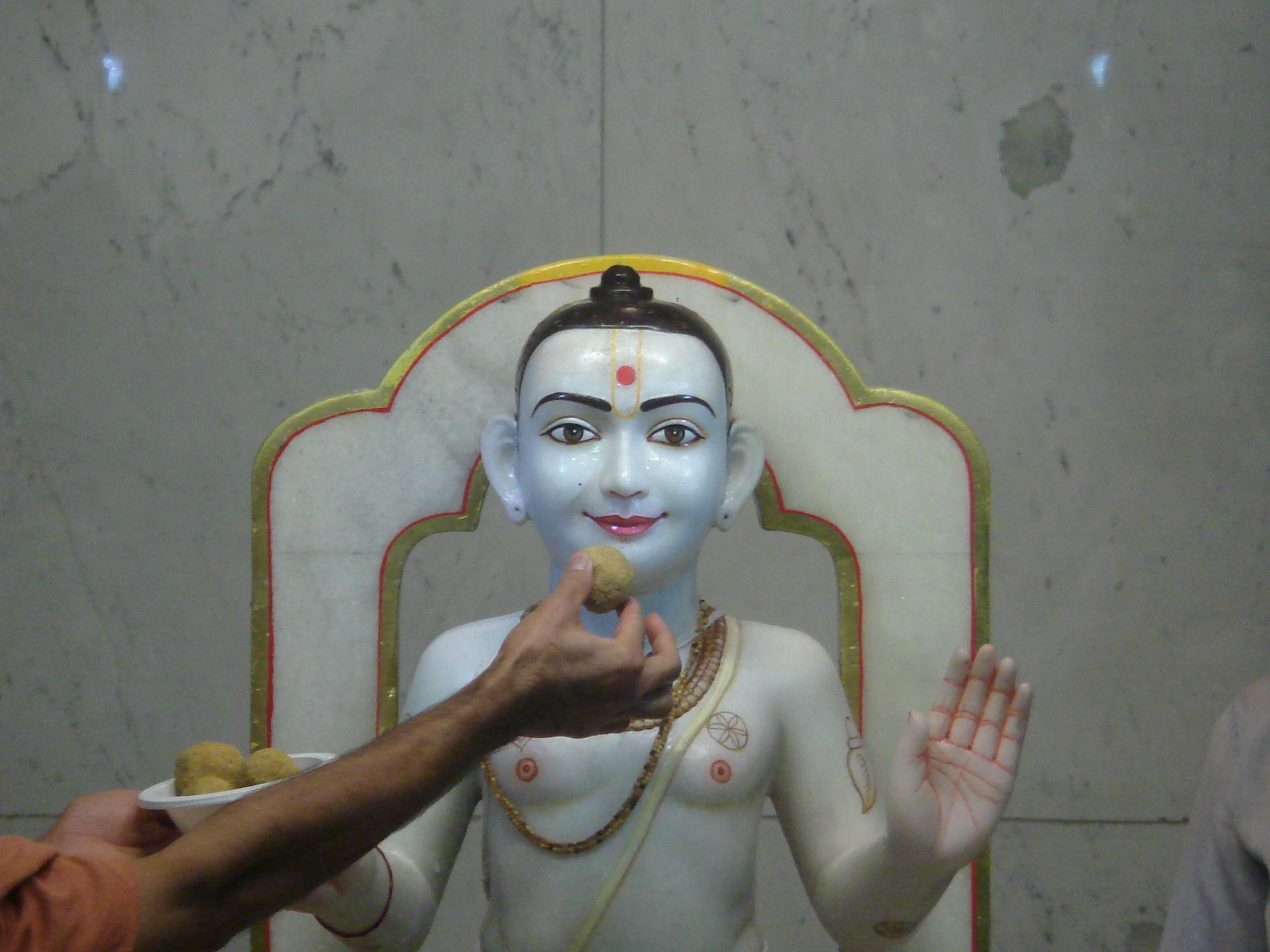 ©1987-2017 SKS Swaminarayan Temple East London