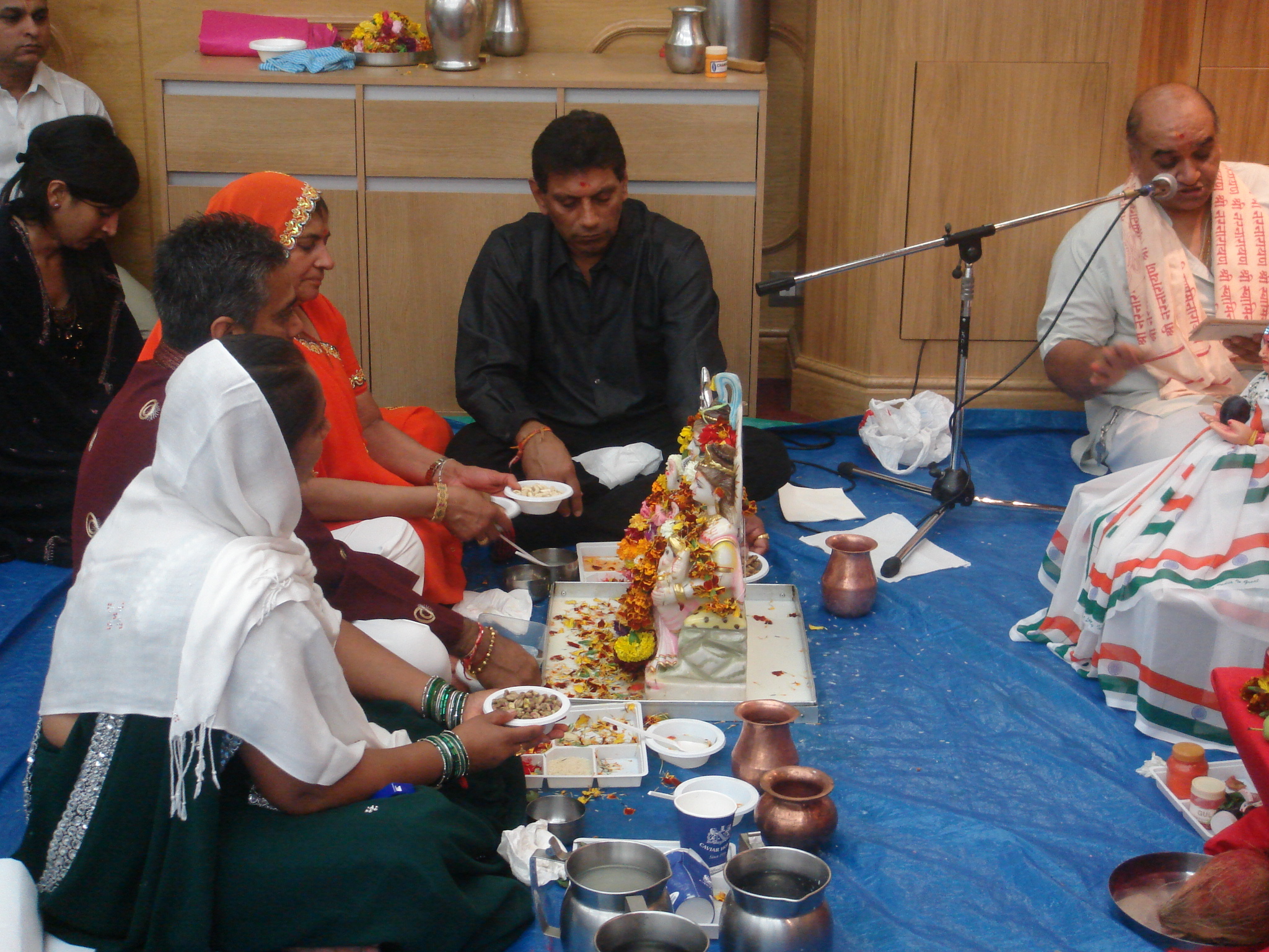 ©1987-2017 SKS Swaminarayan Temple East London