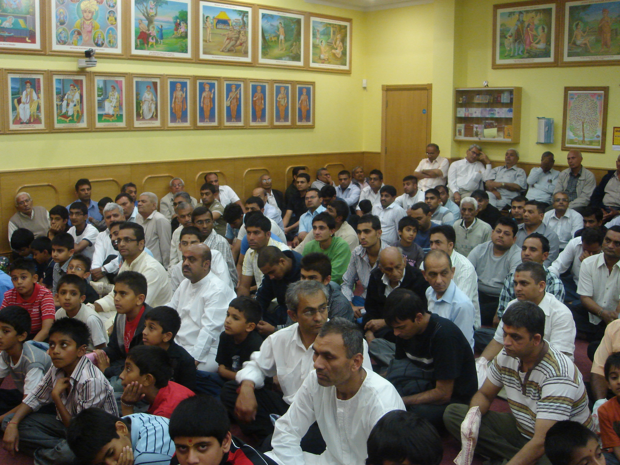 ©1987-2017 SKS Swaminarayan Temple East London