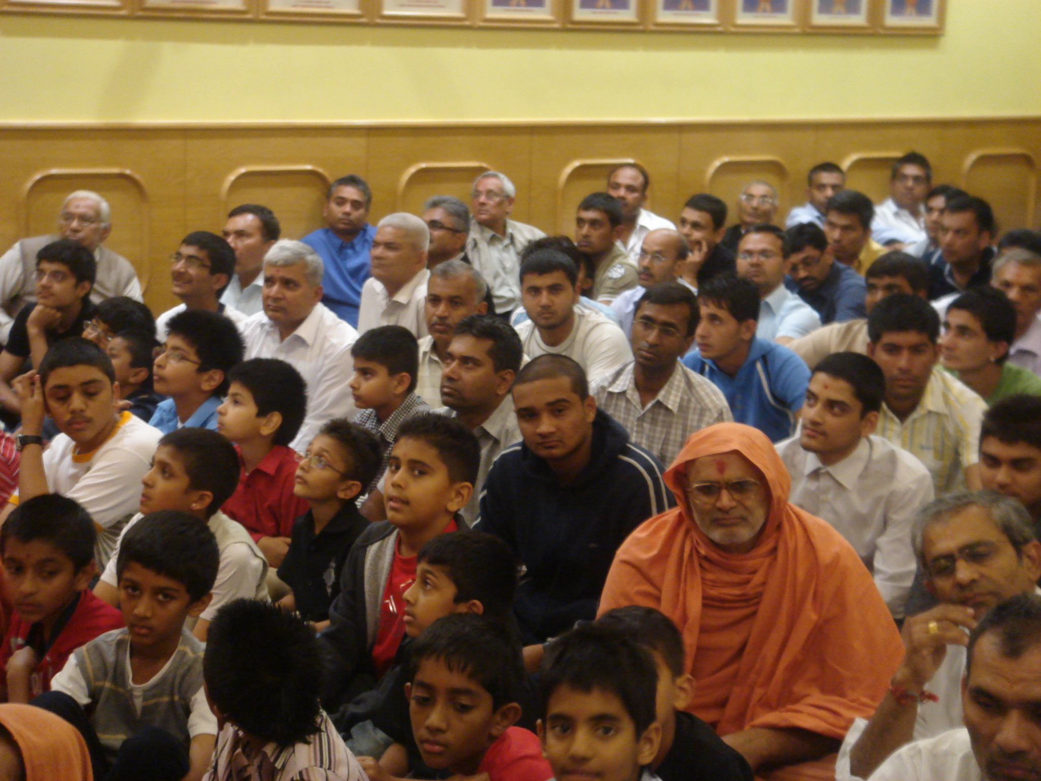 ©1987-2017 SKS Swaminarayan Temple East London