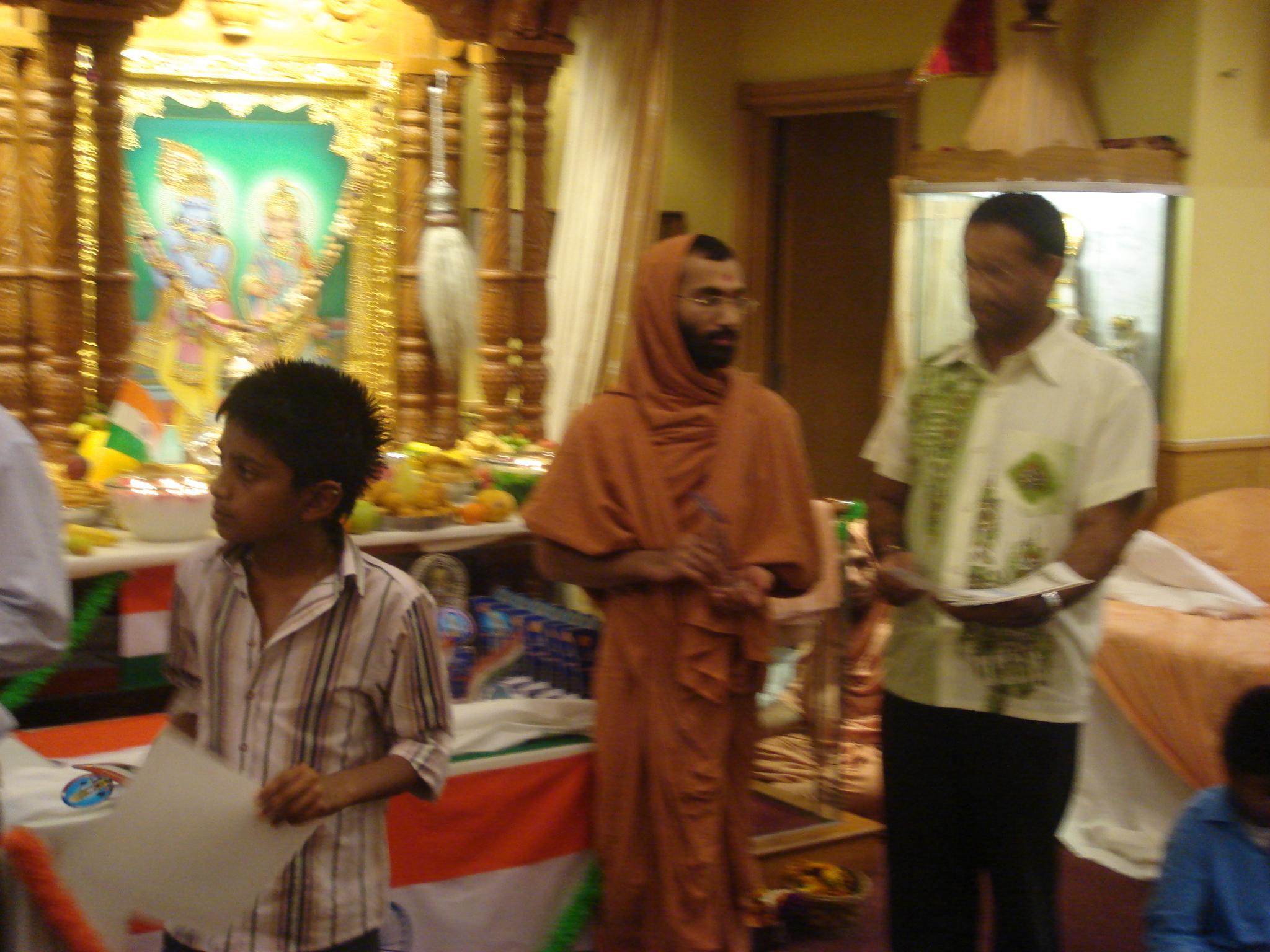 ©1987-2017 SKS Swaminarayan Temple East London