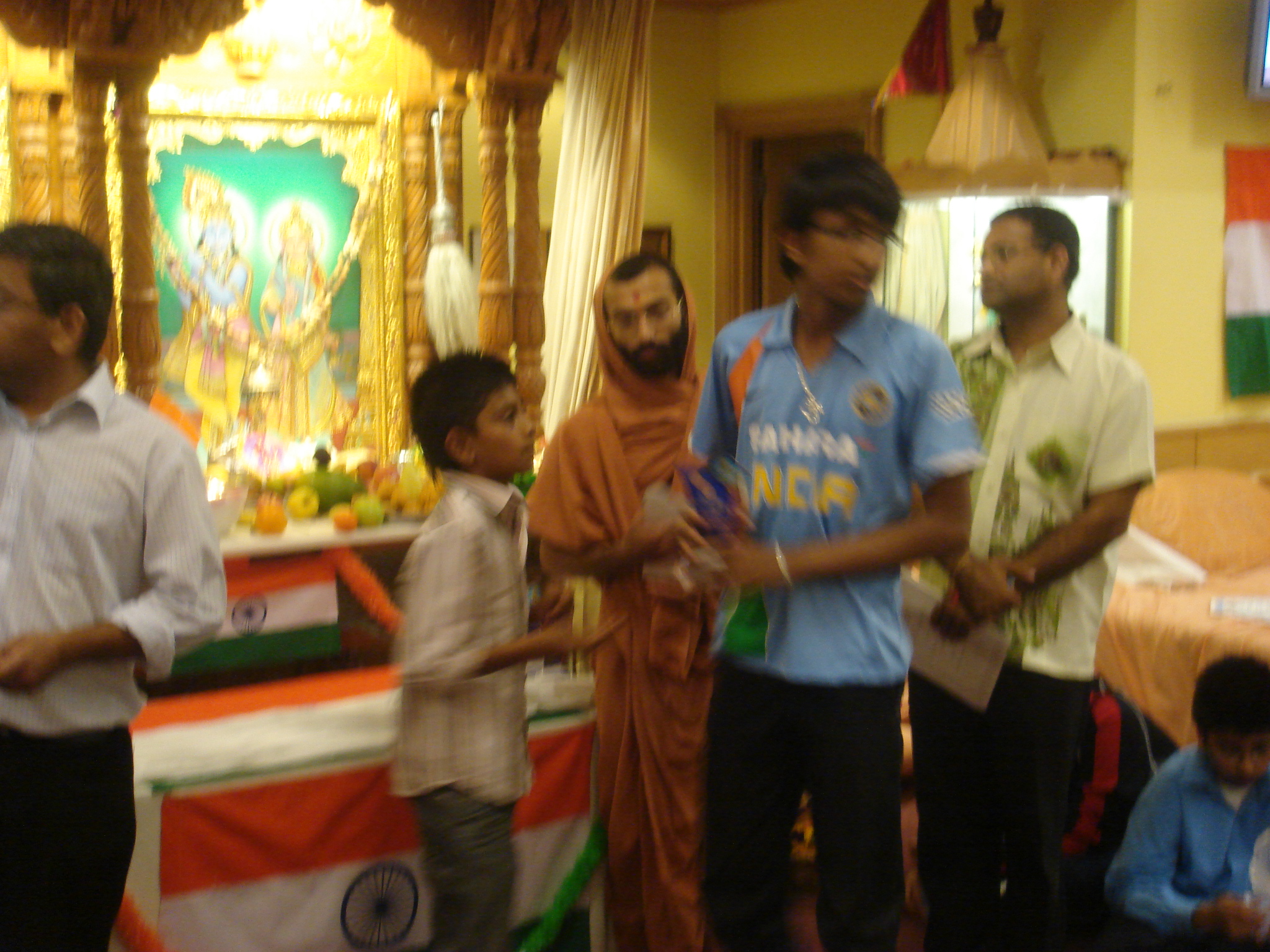 ©1987-2017 SKS Swaminarayan Temple East London