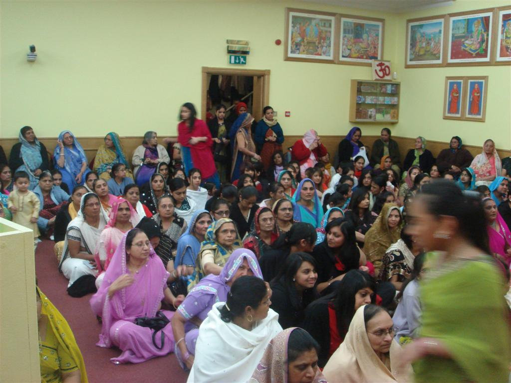 DSC02634  Large  - ©1987-2017 SKS Swaminarayan Temple East London