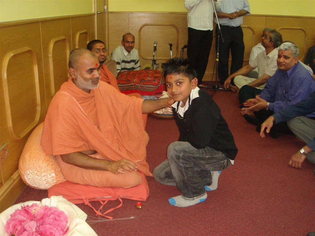 DSC02668  Large  - ©1987-2017 SKS Swaminarayan Temple East London