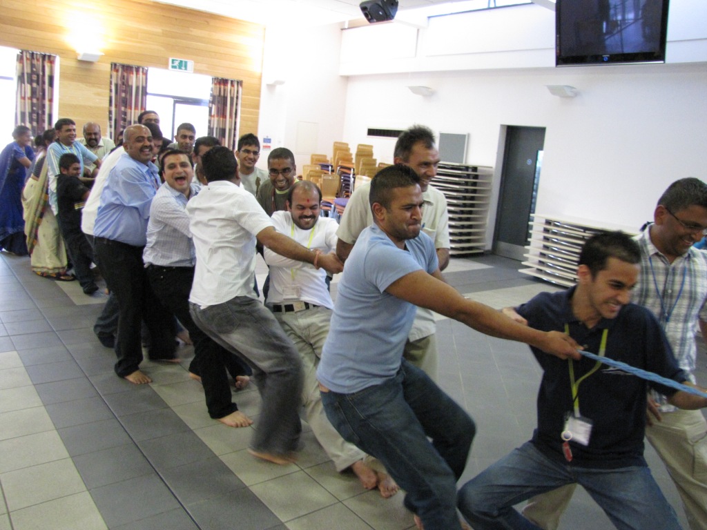 ©1987-2017 SKS Swaminarayan Temple East London
