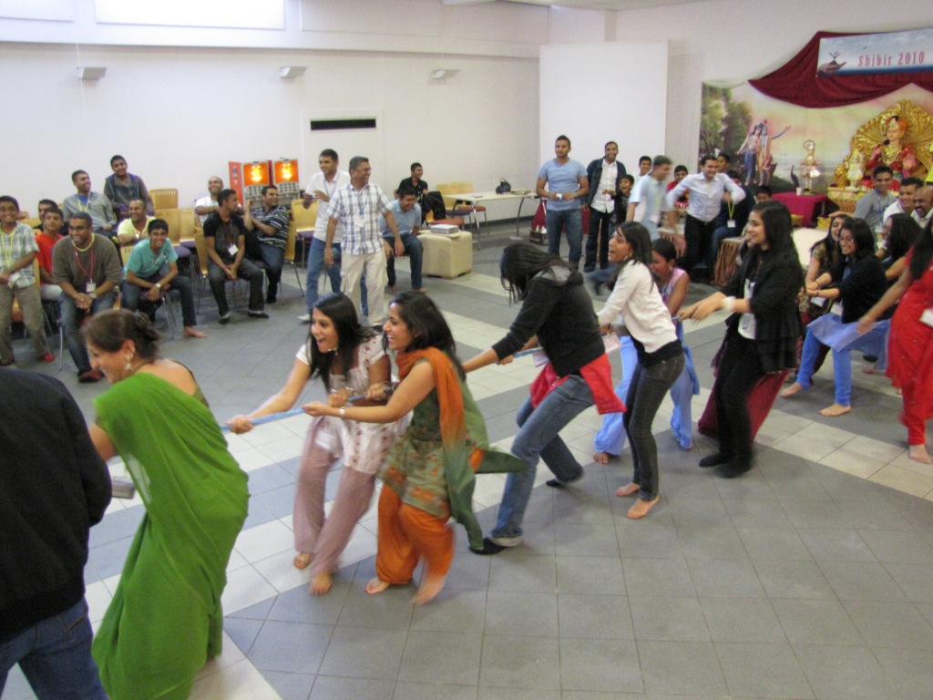 ©1987-2017 SKS Swaminarayan Temple East London