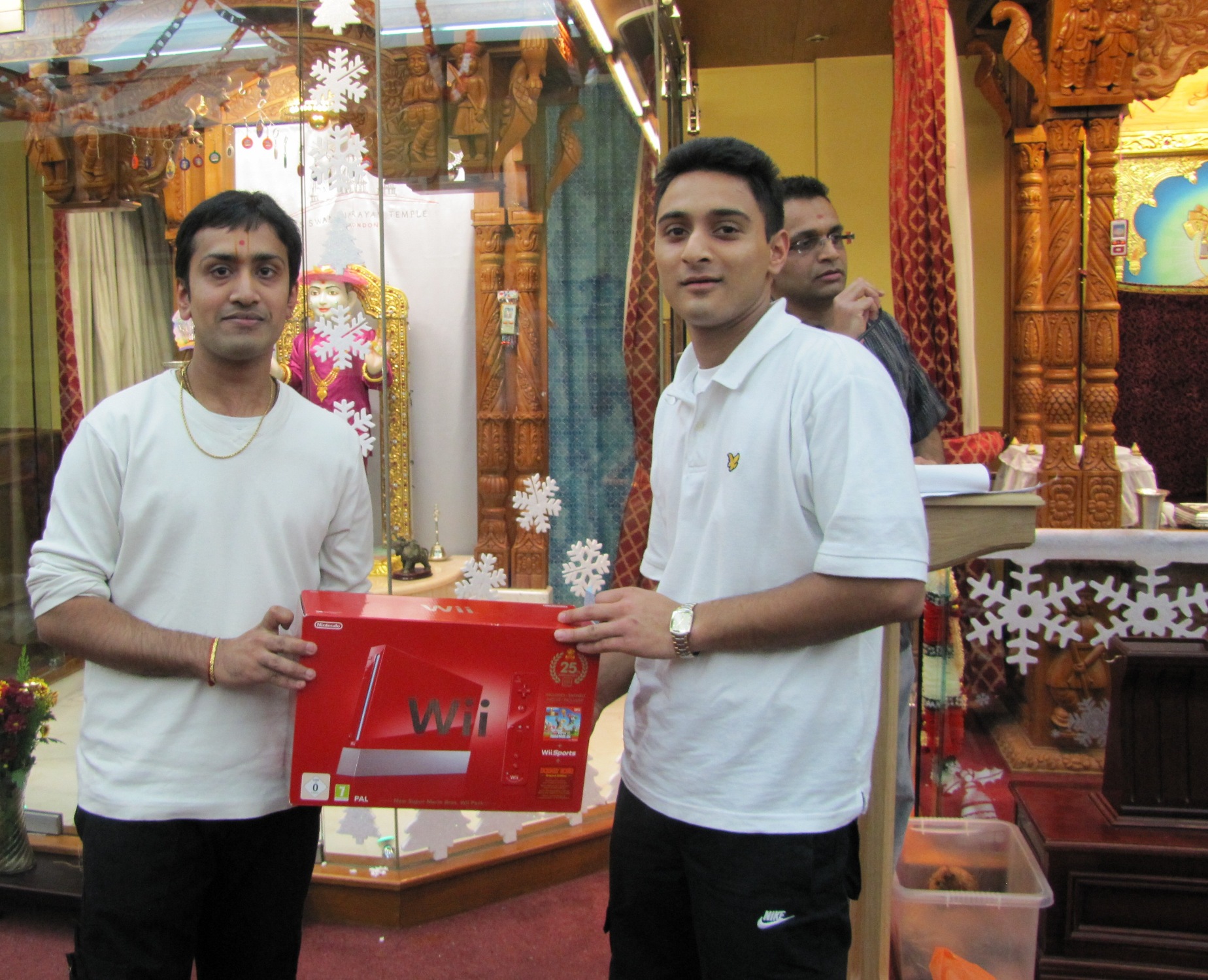 ©1987-2017 SKS Swaminarayan Temple East London