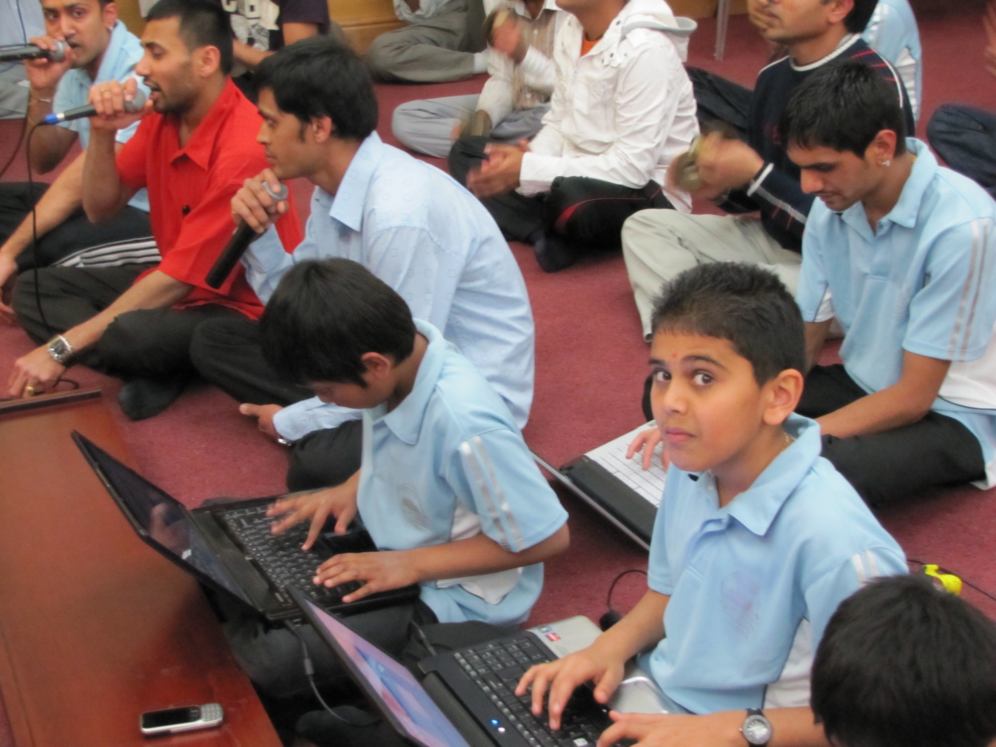 ©1987-2017 SKS Swaminarayan Temple East London