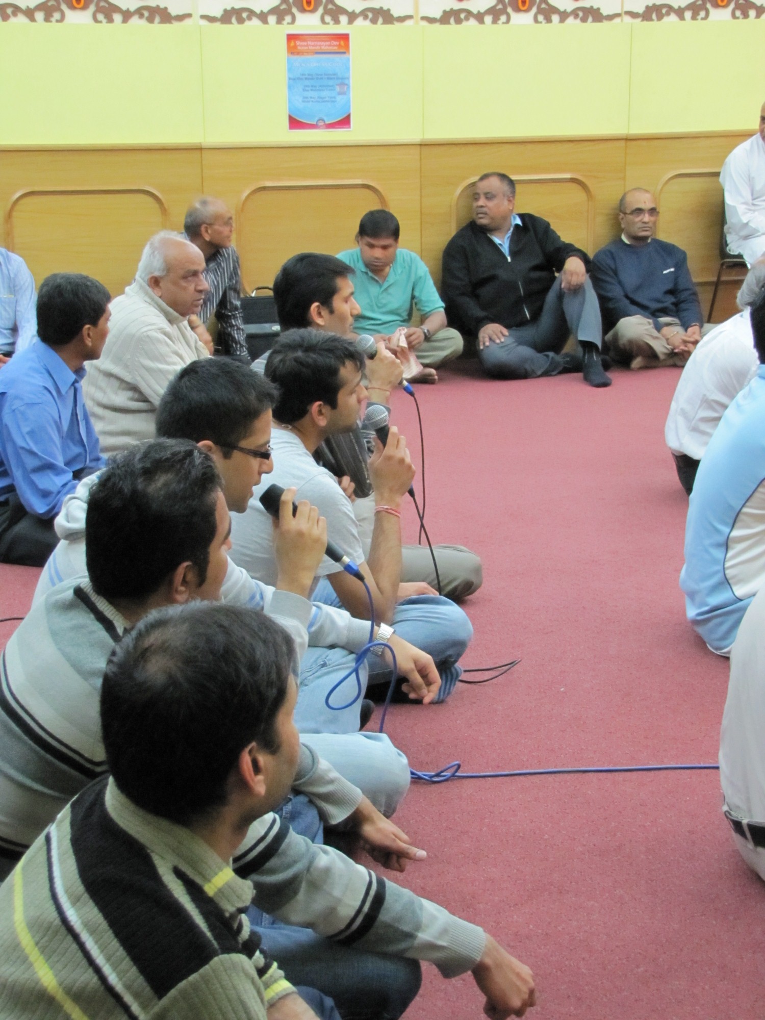©1987-2017 SKS Swaminarayan Temple East London