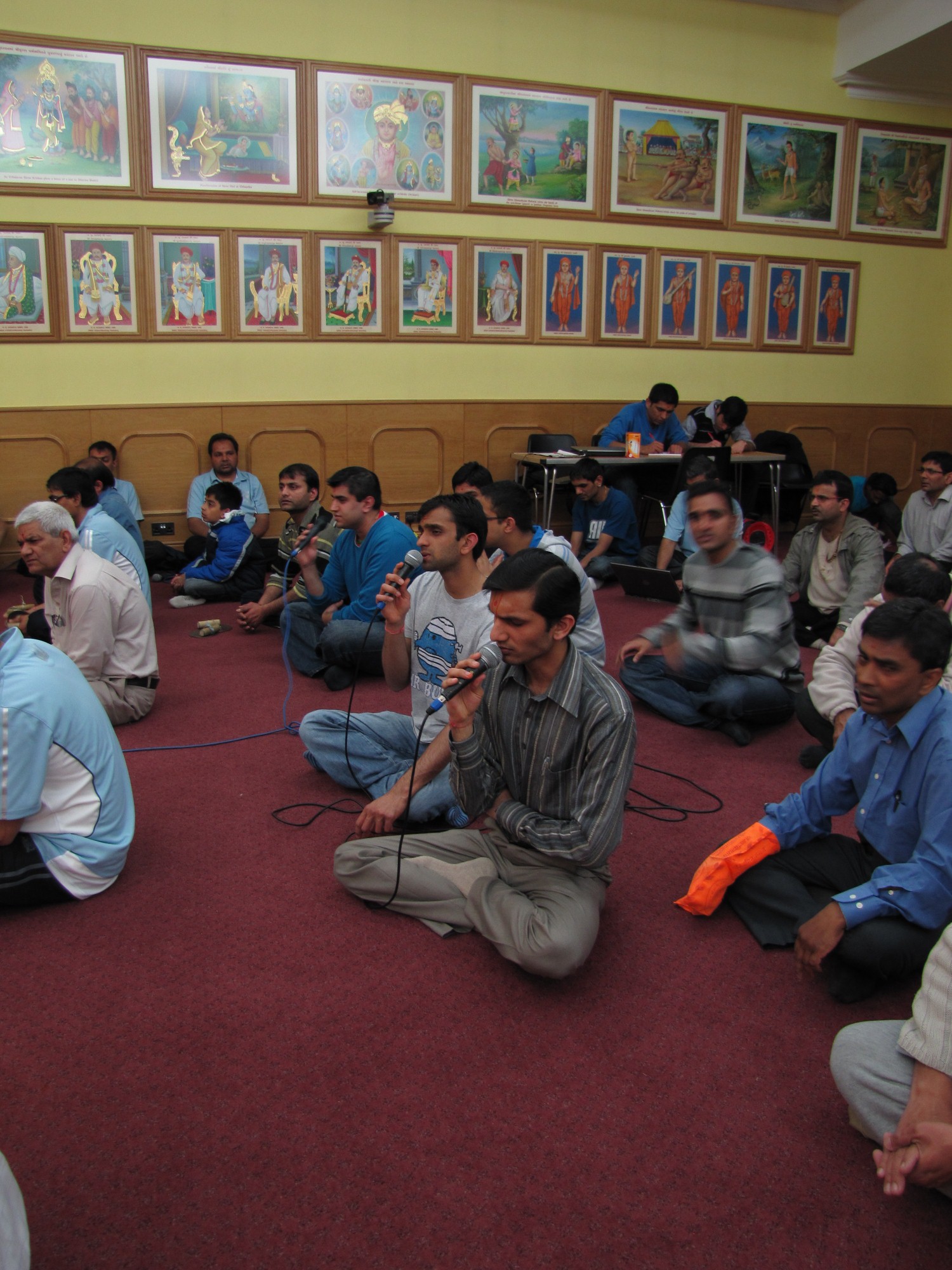 ©1987-2017 SKS Swaminarayan Temple East London
