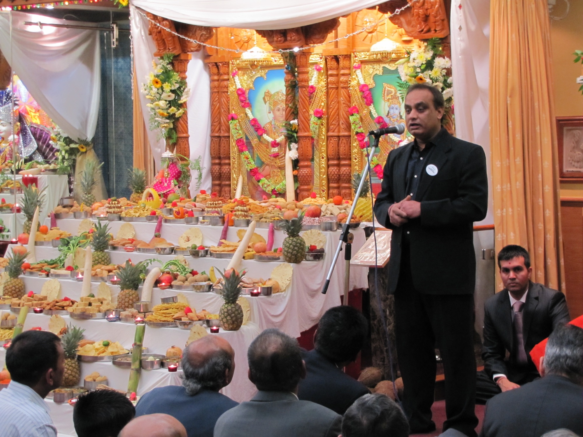 ©1987-2017 SKS Swaminarayan Temple East London