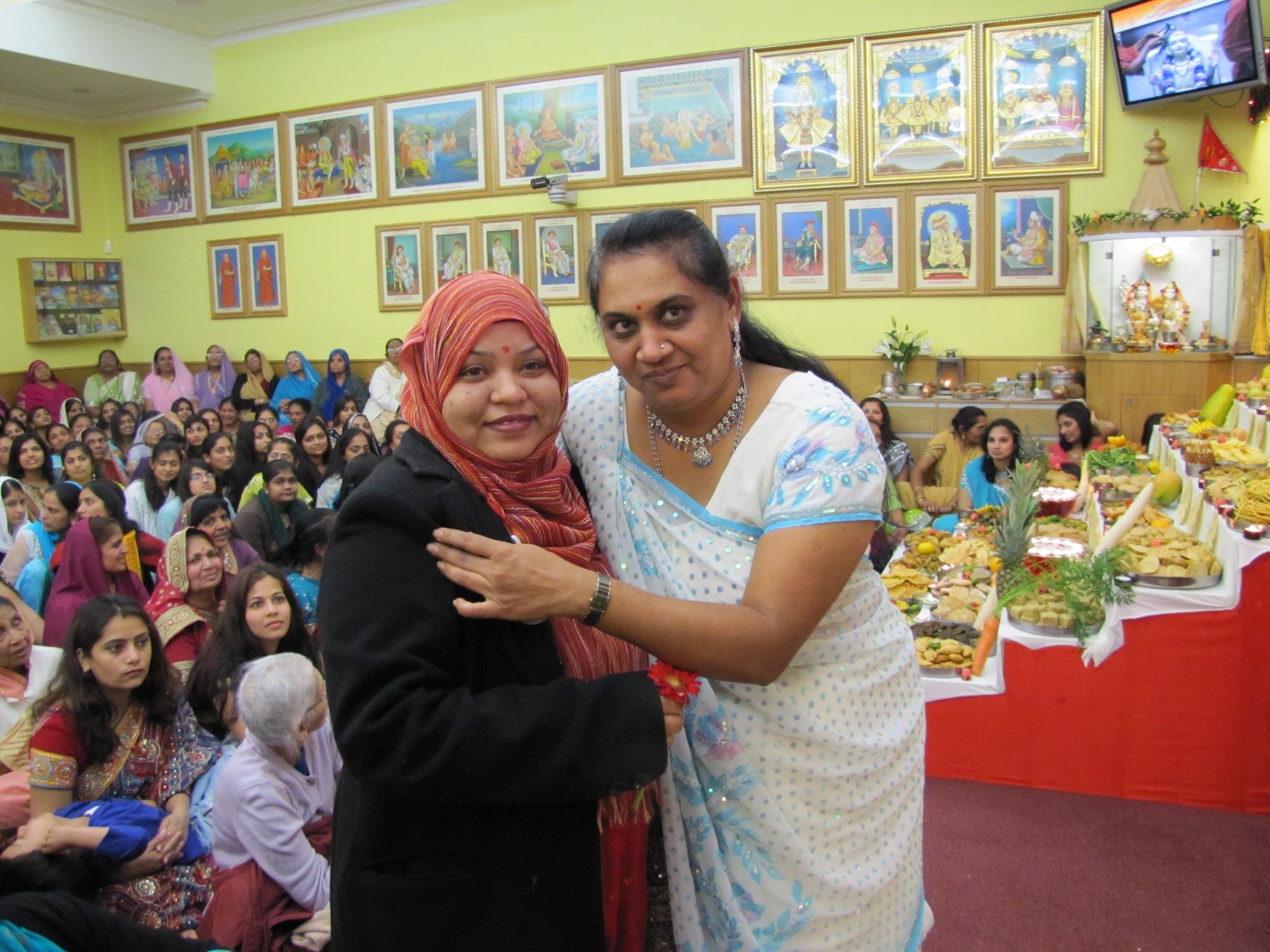 ©1987-2017 SKS Swaminarayan Temple East London