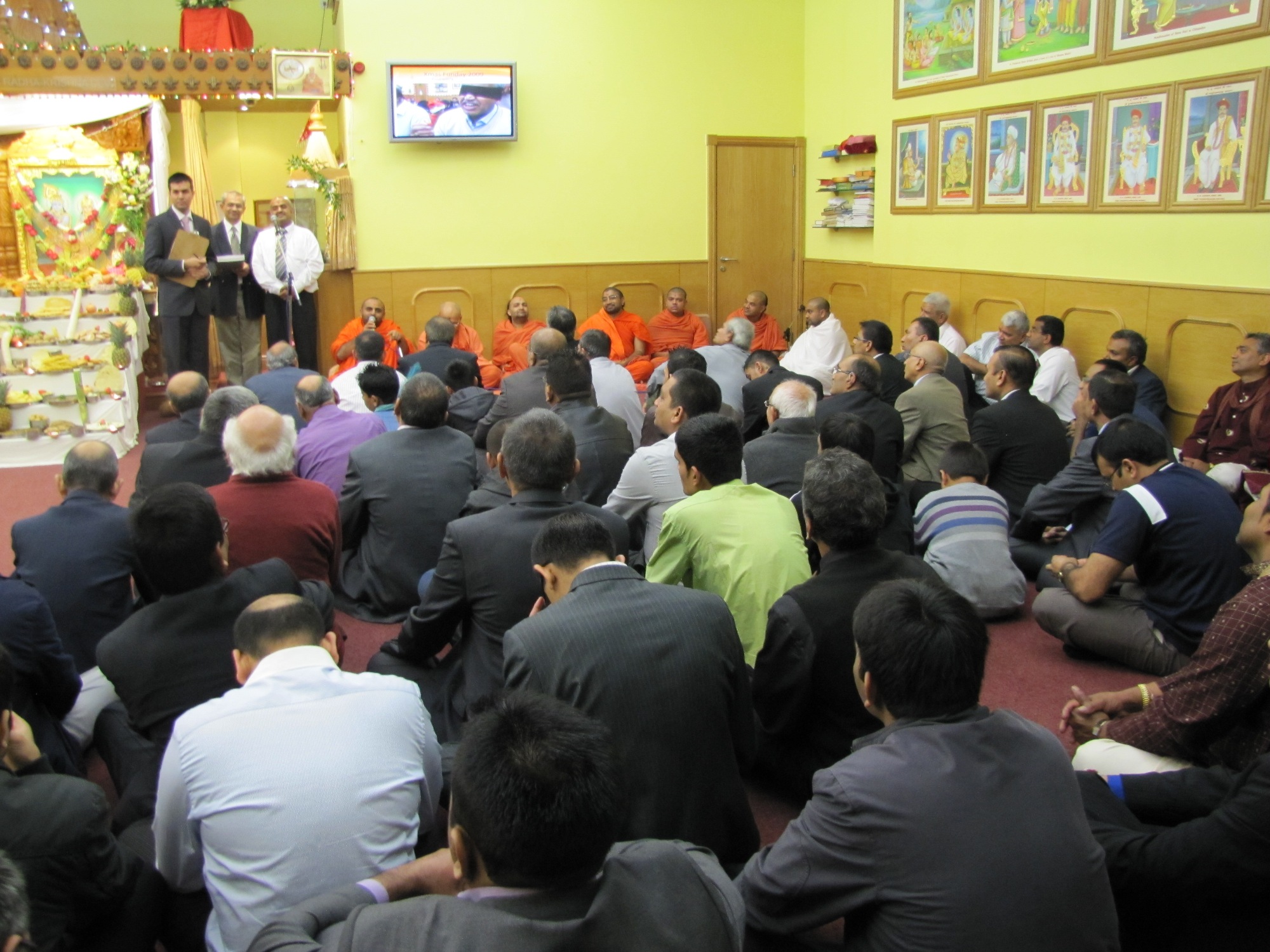 ©1987-2017 SKS Swaminarayan Temple East London