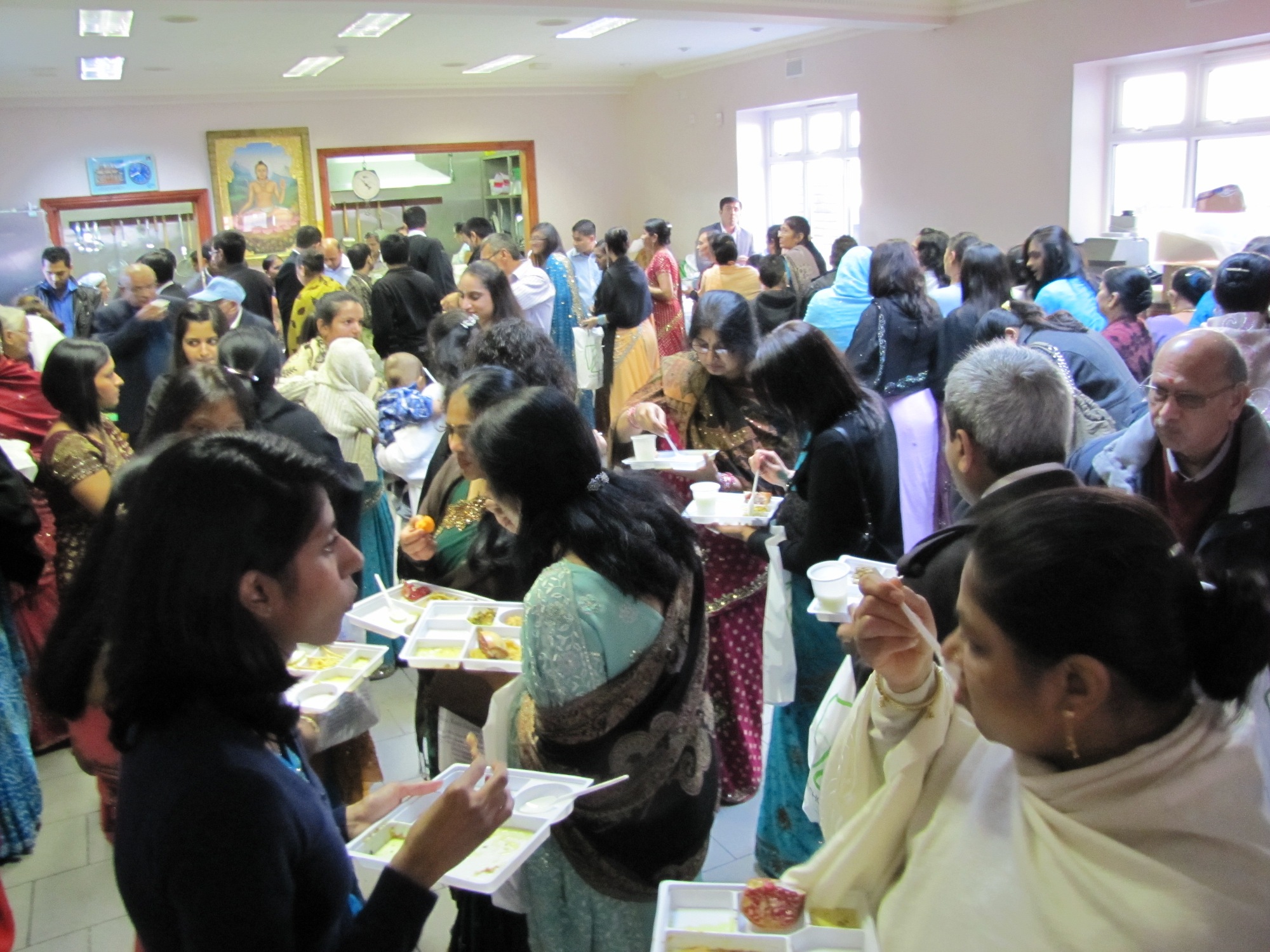 ©1987-2017 SKS Swaminarayan Temple East London
