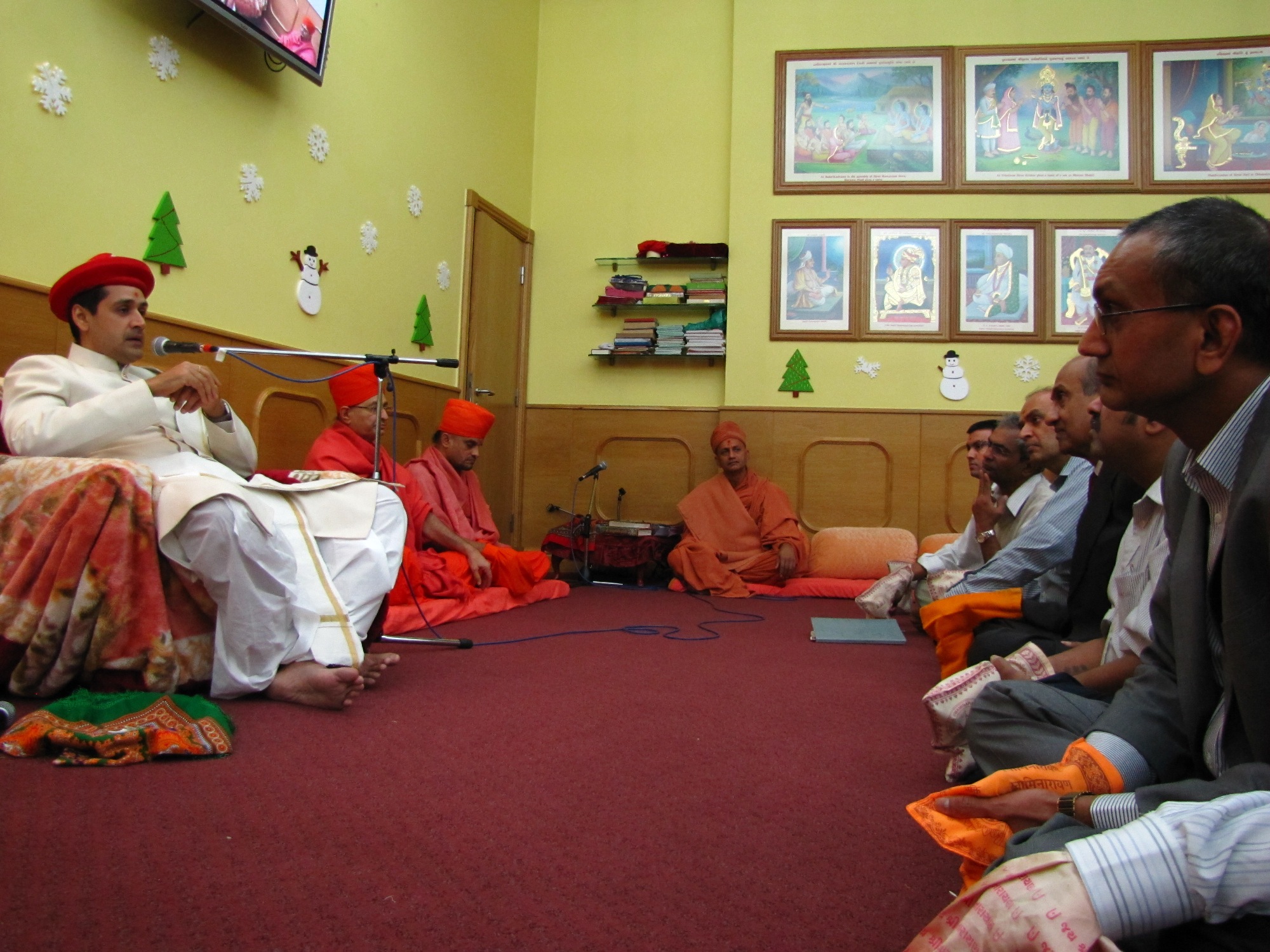 ©1987-2017 SKS Swaminarayan Temple East London