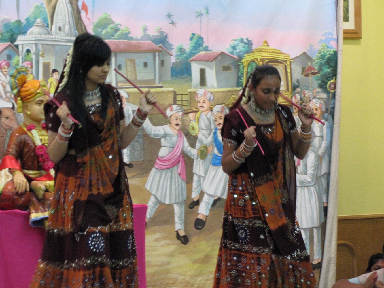 ©1987-2017 SKS Swaminarayan Temple East London